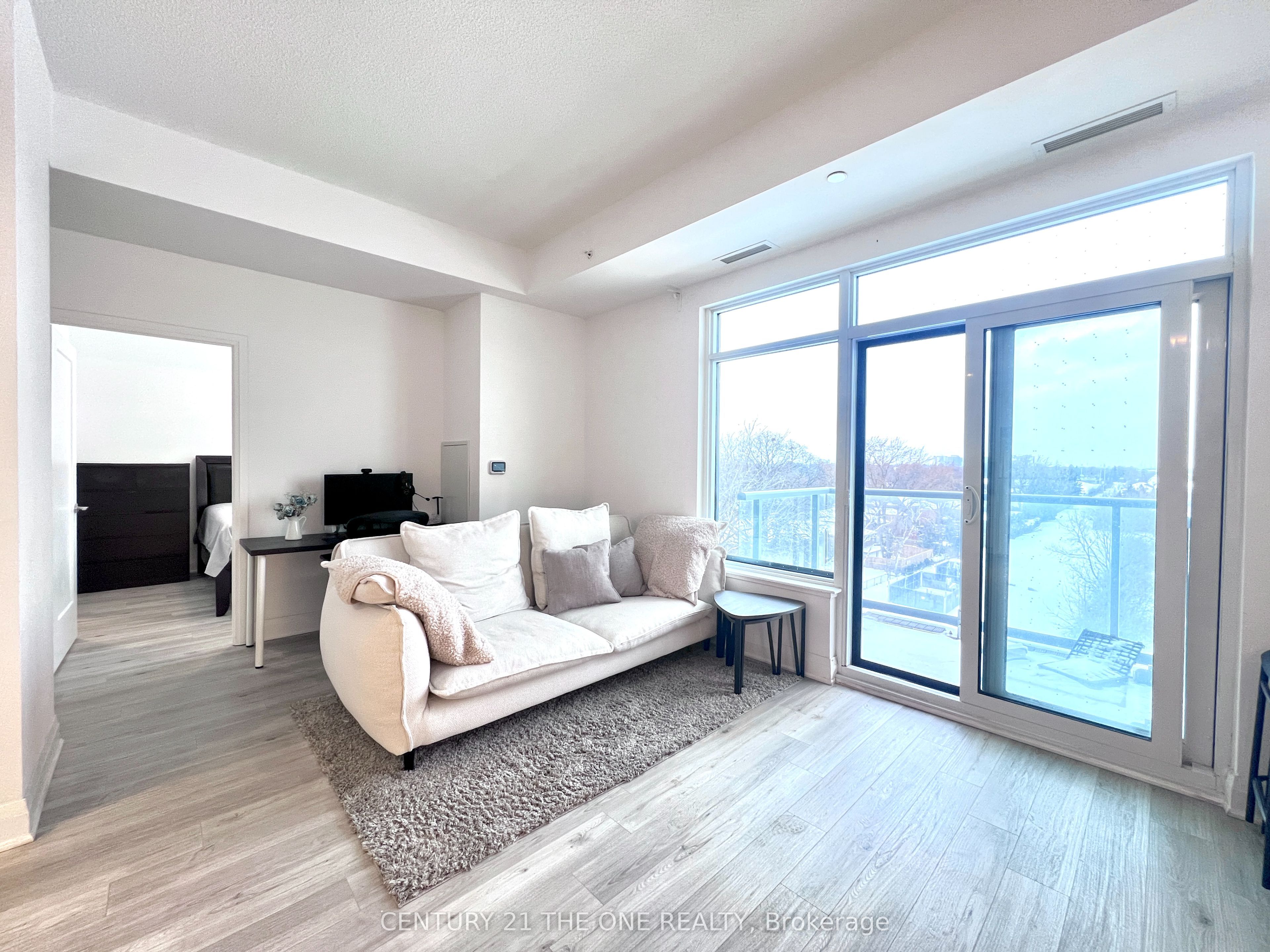 3220 Sheppard Avenue E 419 Property Photo 1