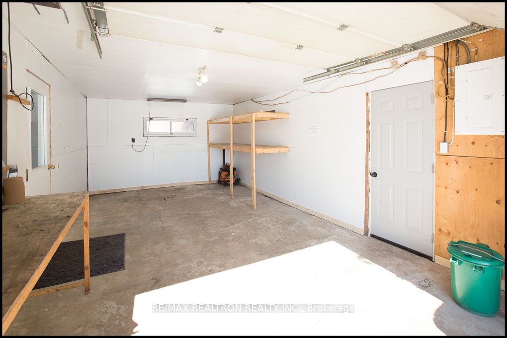 1608 Baseline Rd Property Photo 10