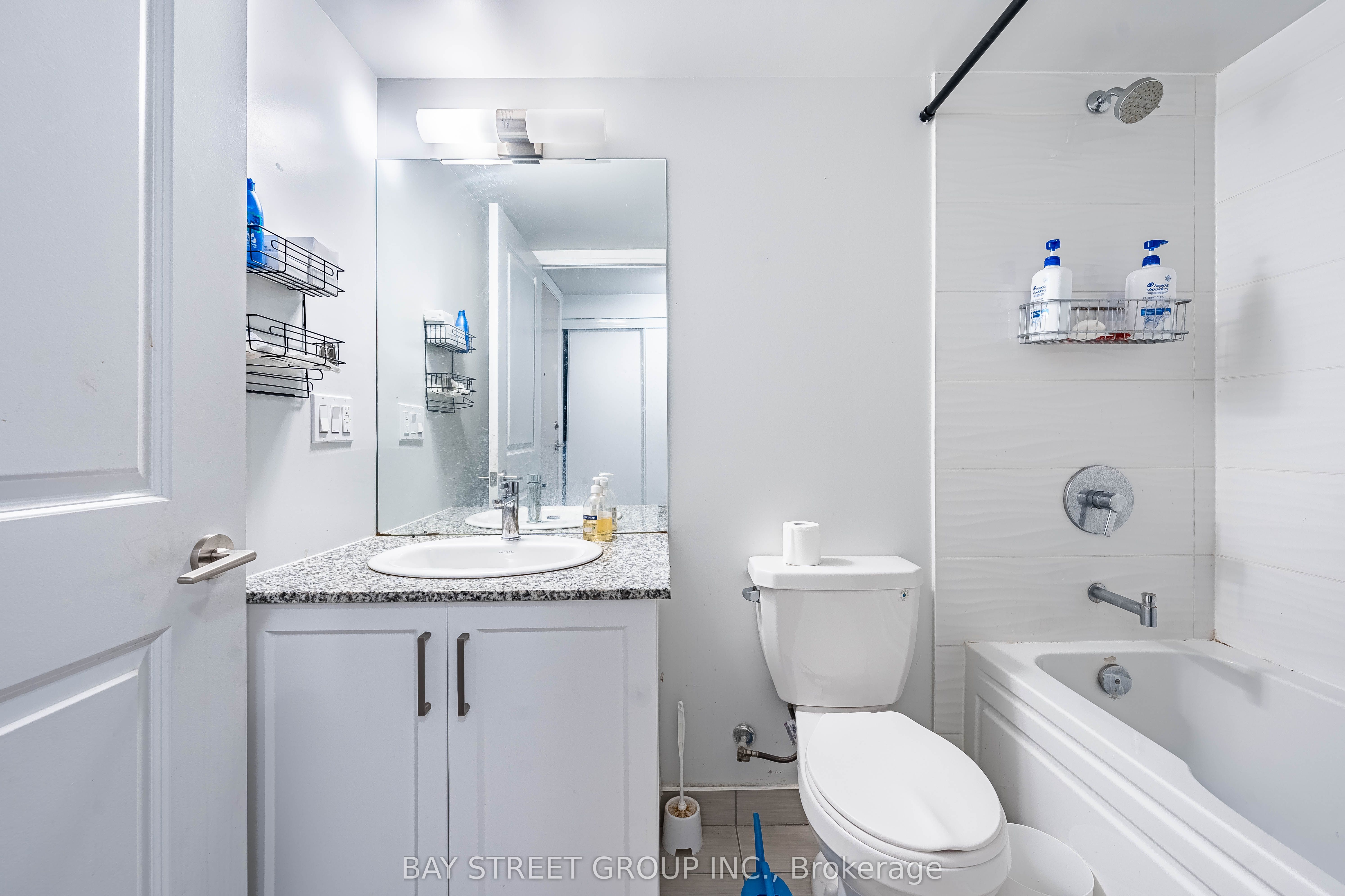 20 Meadowglen Place Property Photo 11
