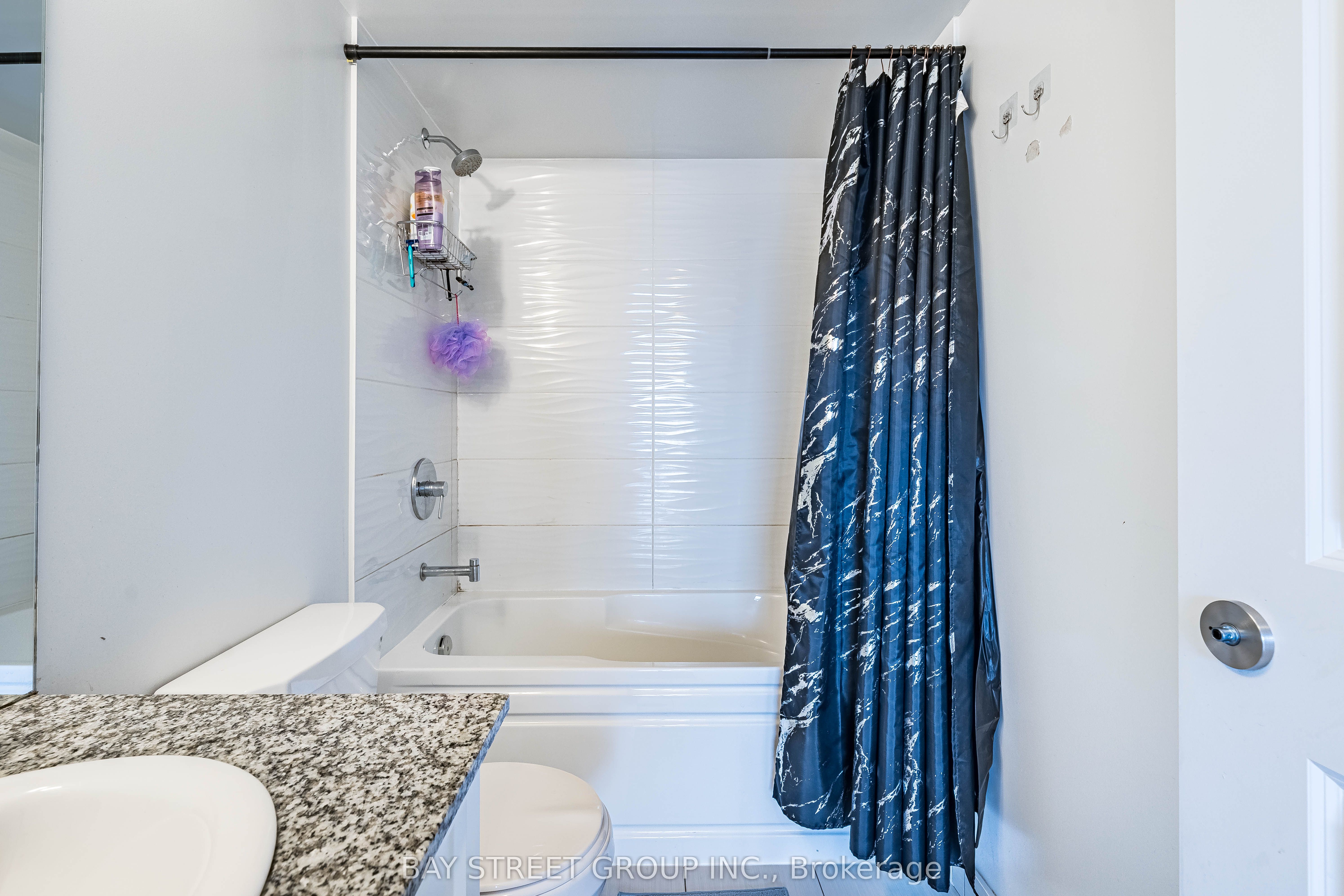 20 Meadowglen Place Property Photo 25