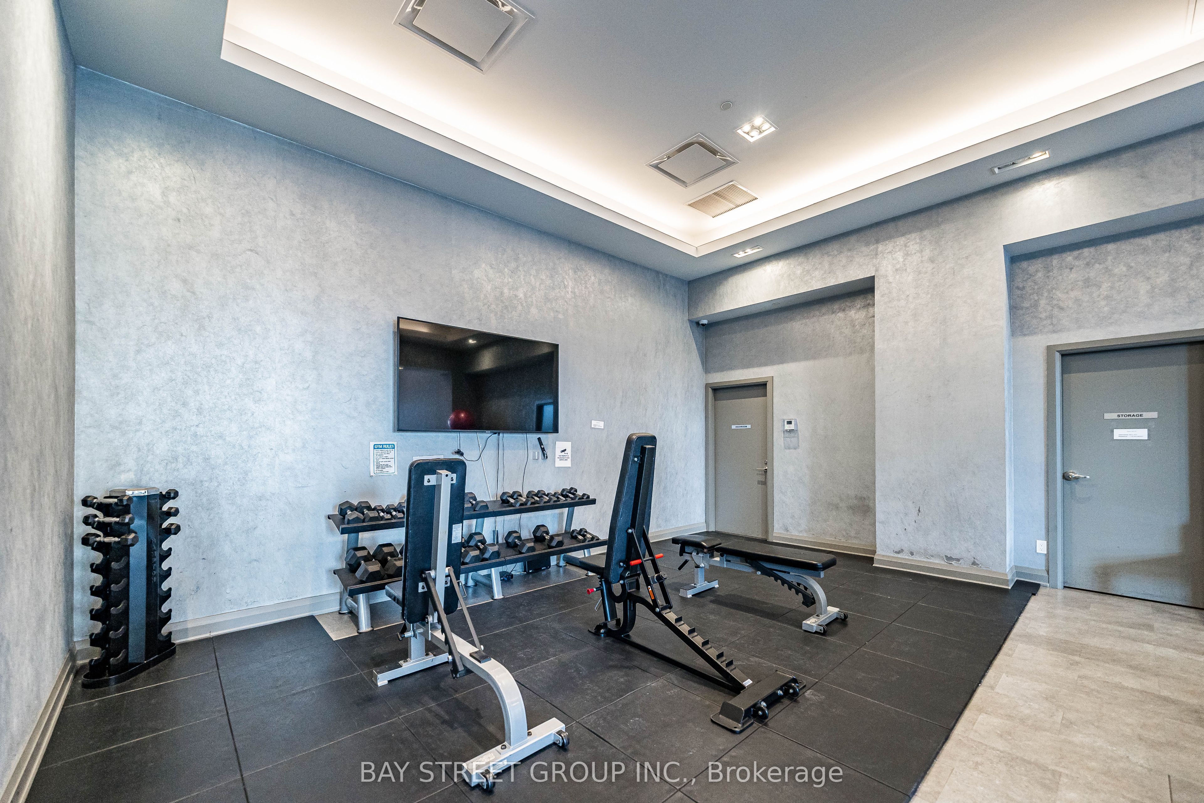 20 Meadowglen Place Property Photo 30