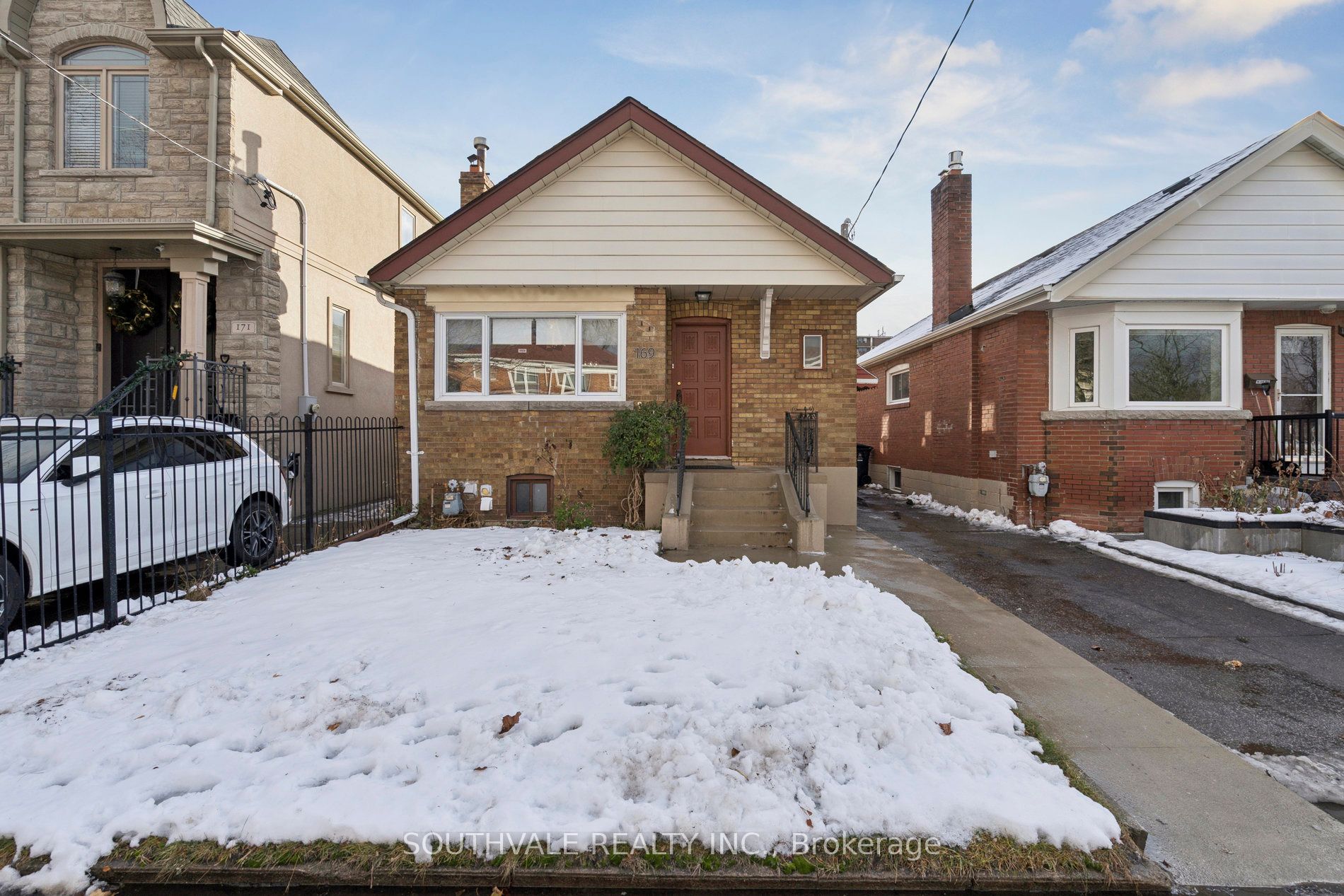 169 Torrens Avenue