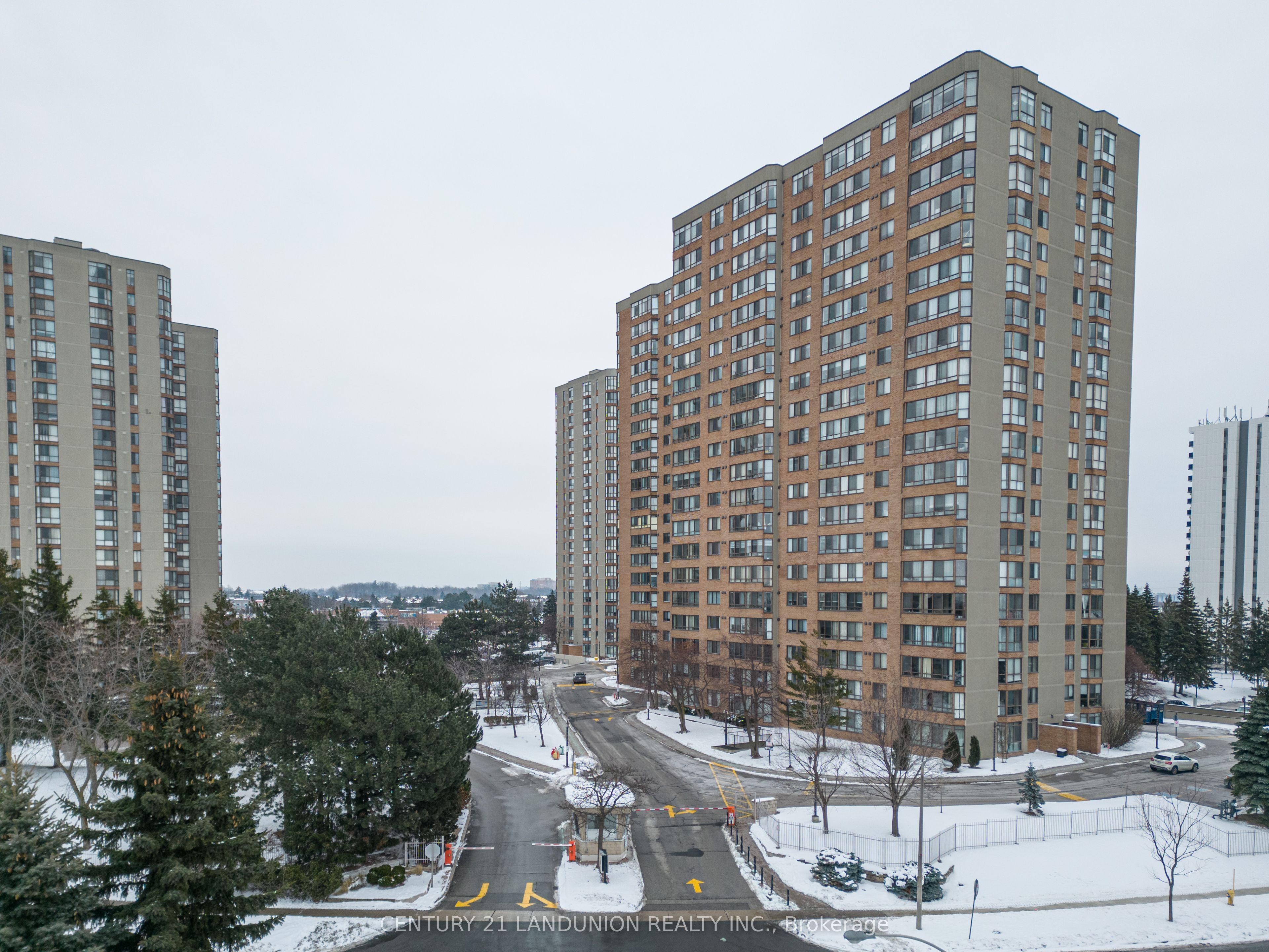 55 Bamburgh Circle 1209