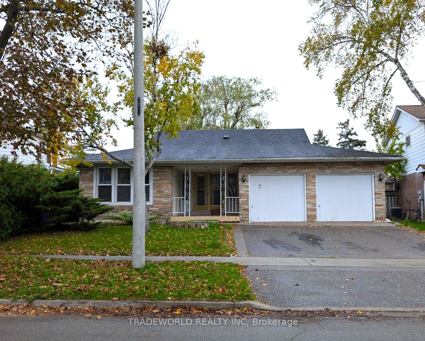 7 Fluellen Drive