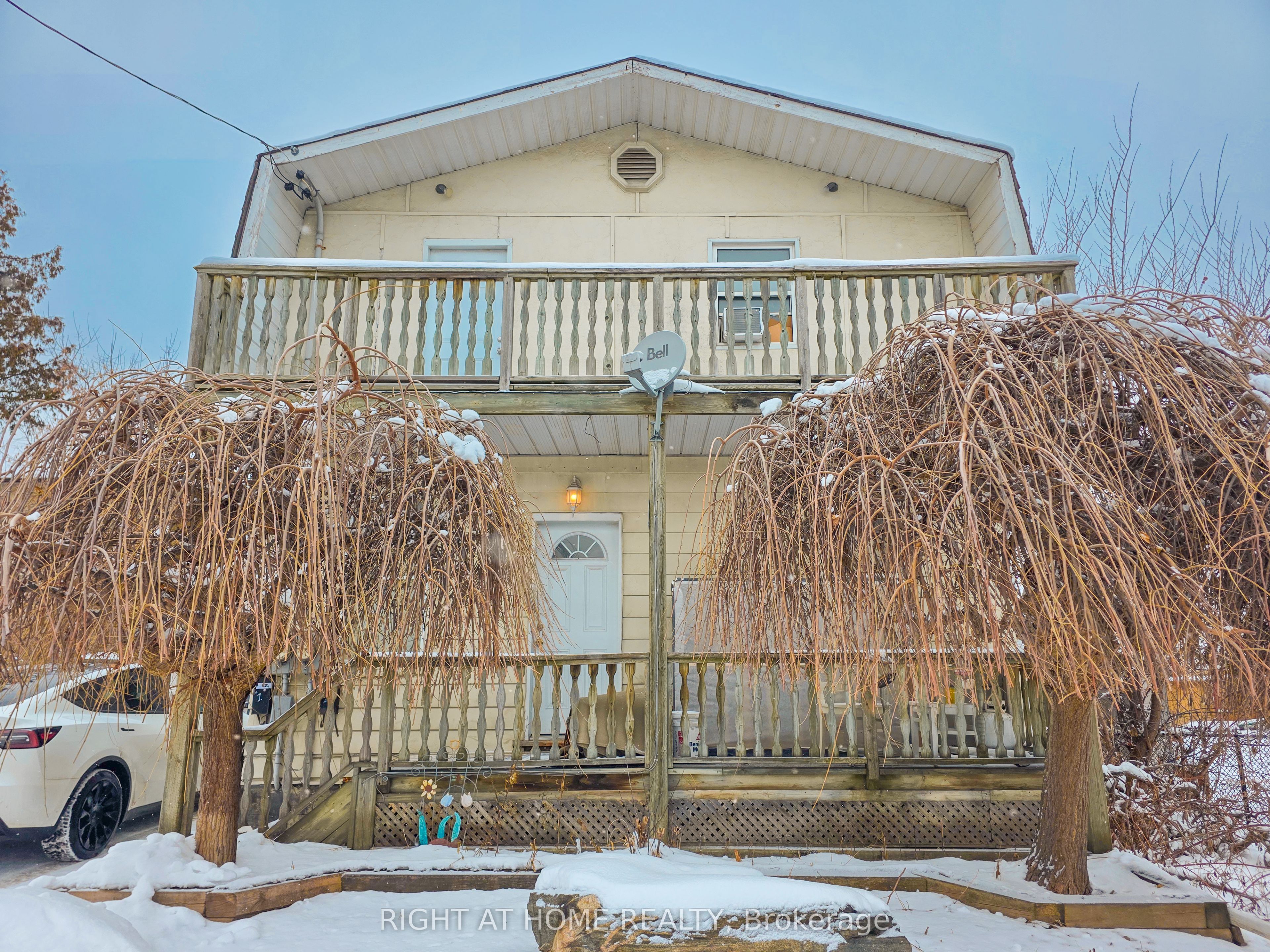 38 Olive Ave Property Photo 1