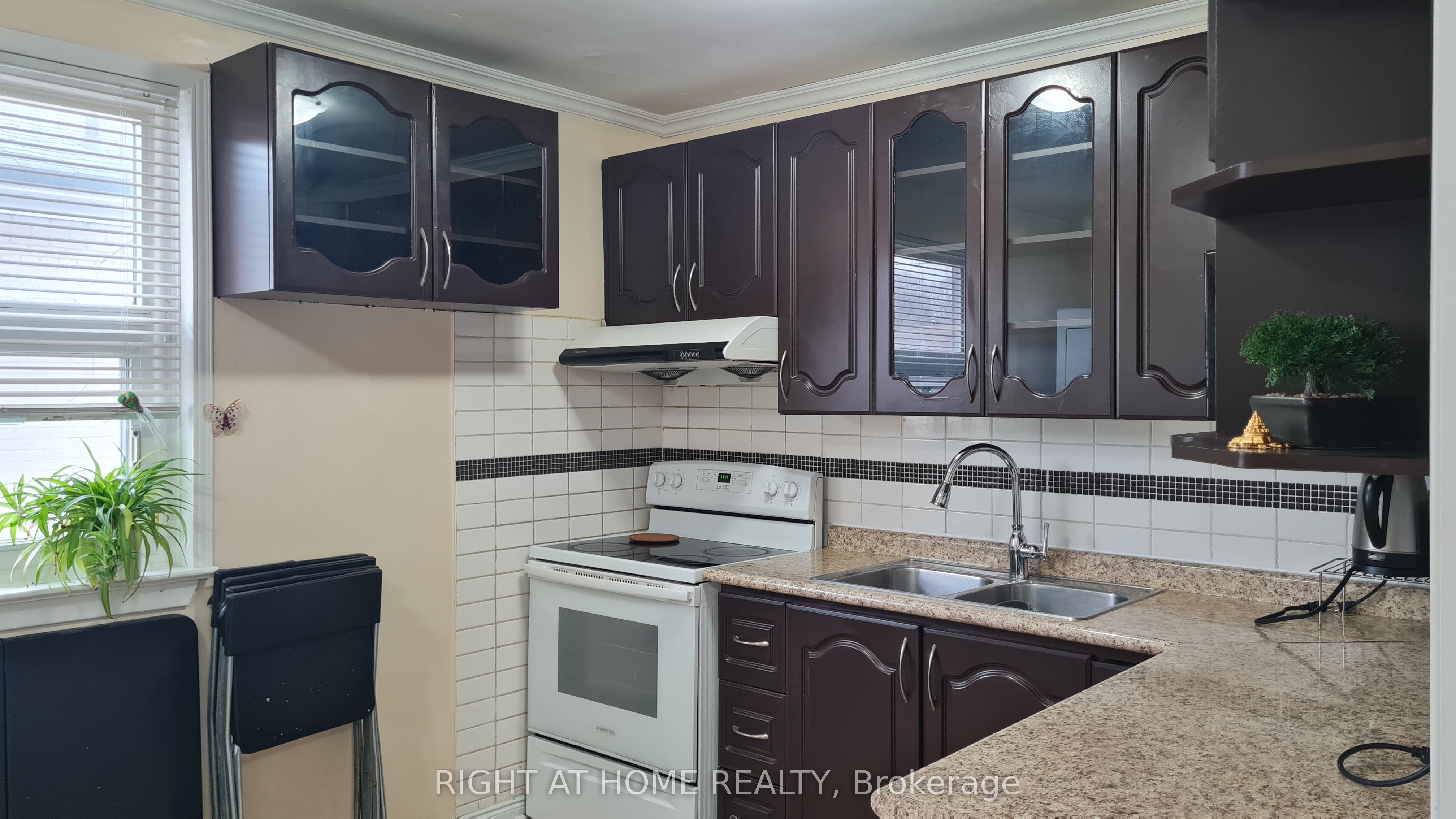 124 Overture Road Property Photo 13