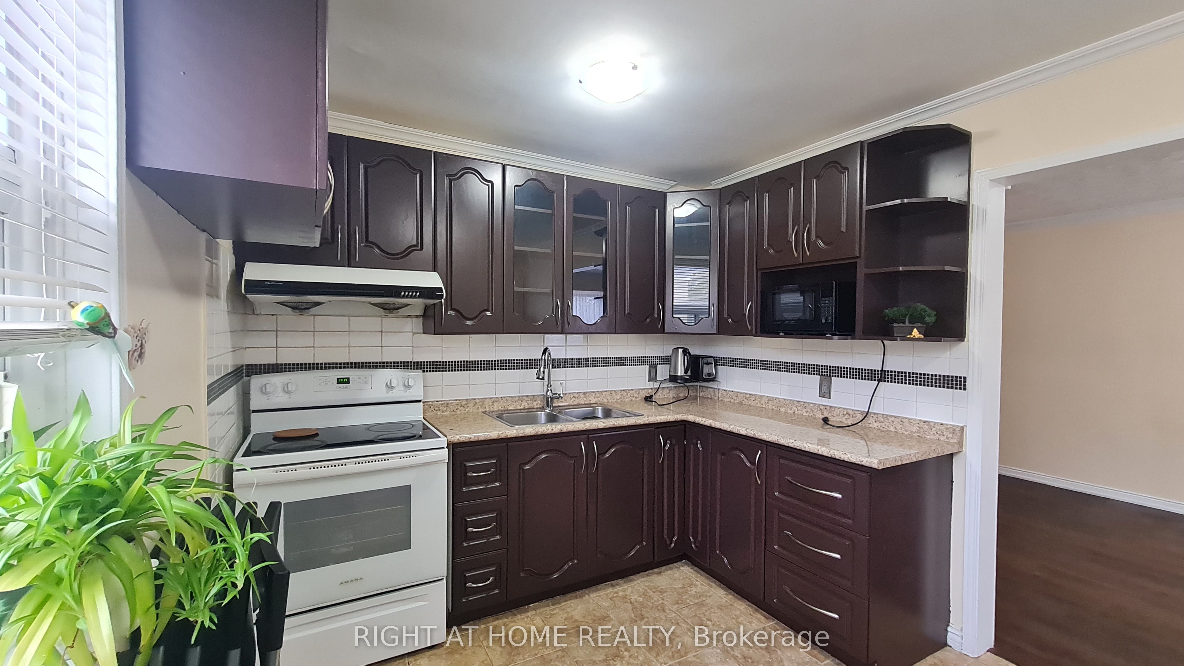 124 Overture Road Property Photo 15
