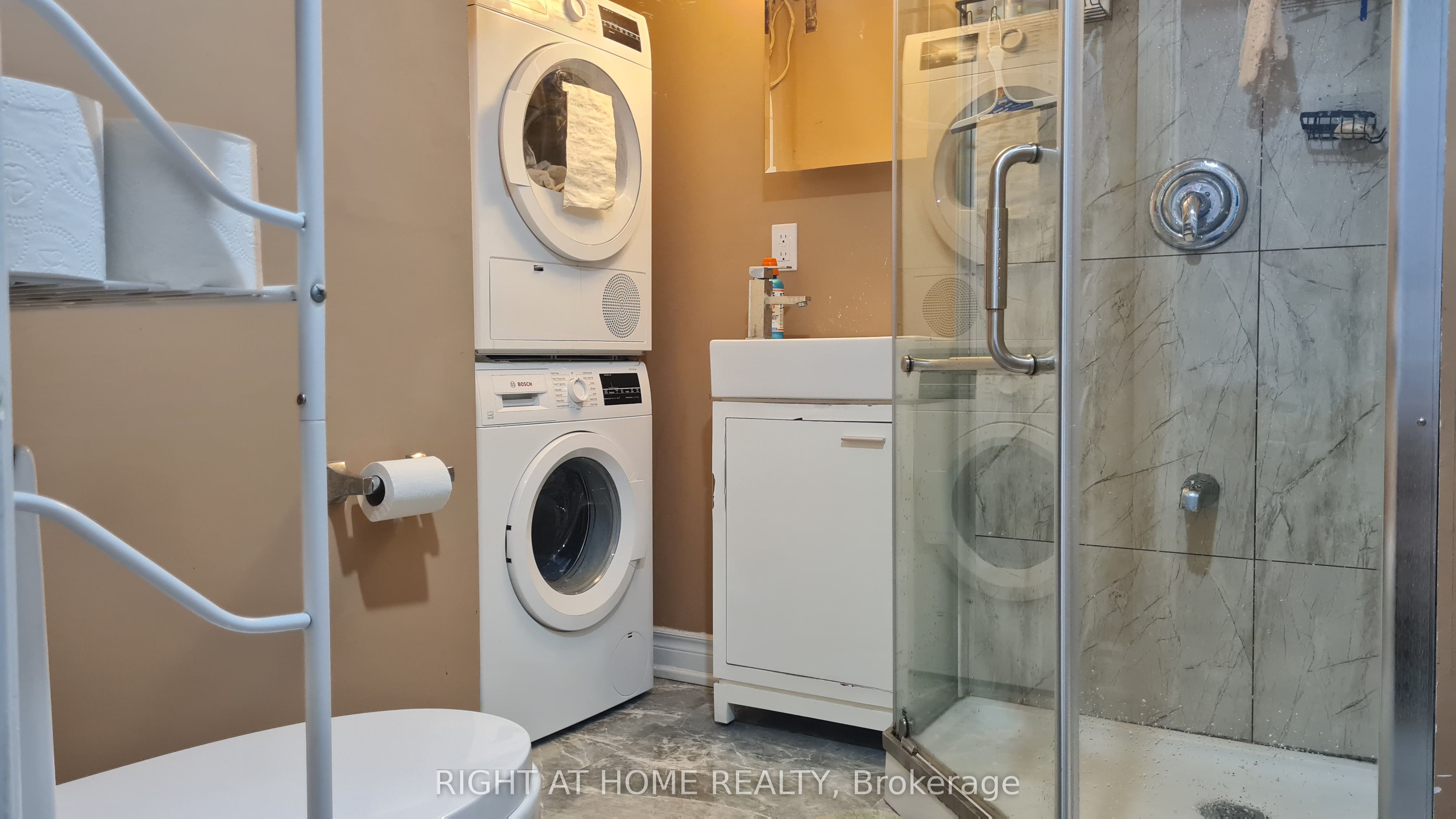 124 Overture Road Property Photo 32