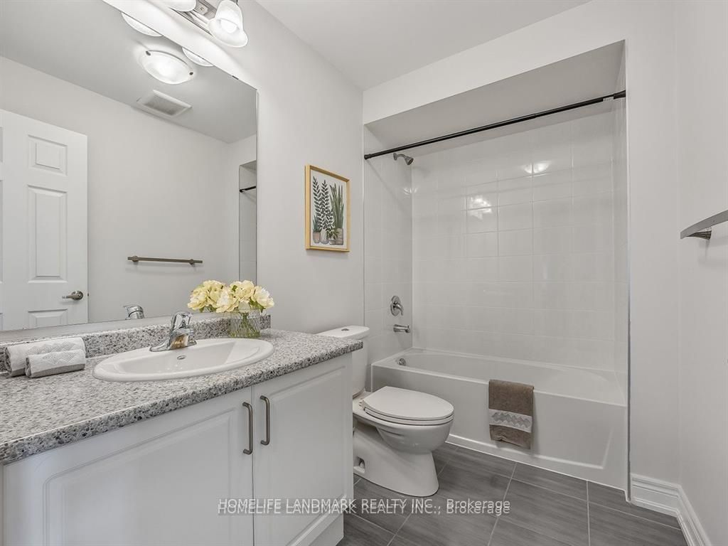 100 Christine Elliot Avenue Property Photo 12