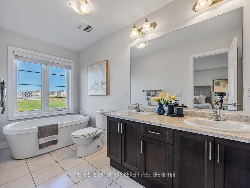 100 Christine Elliot Avenue Property Photo 13
