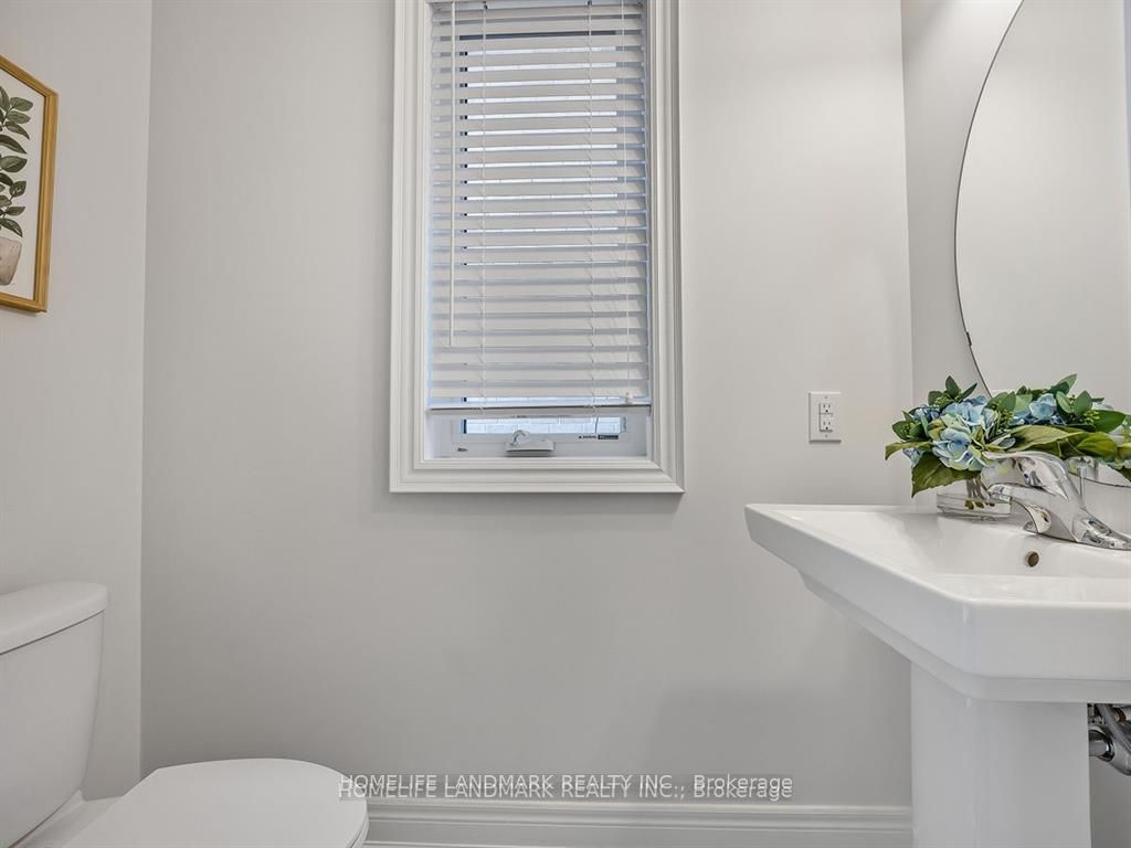 100 Christine Elliot Avenue Property Photo 16