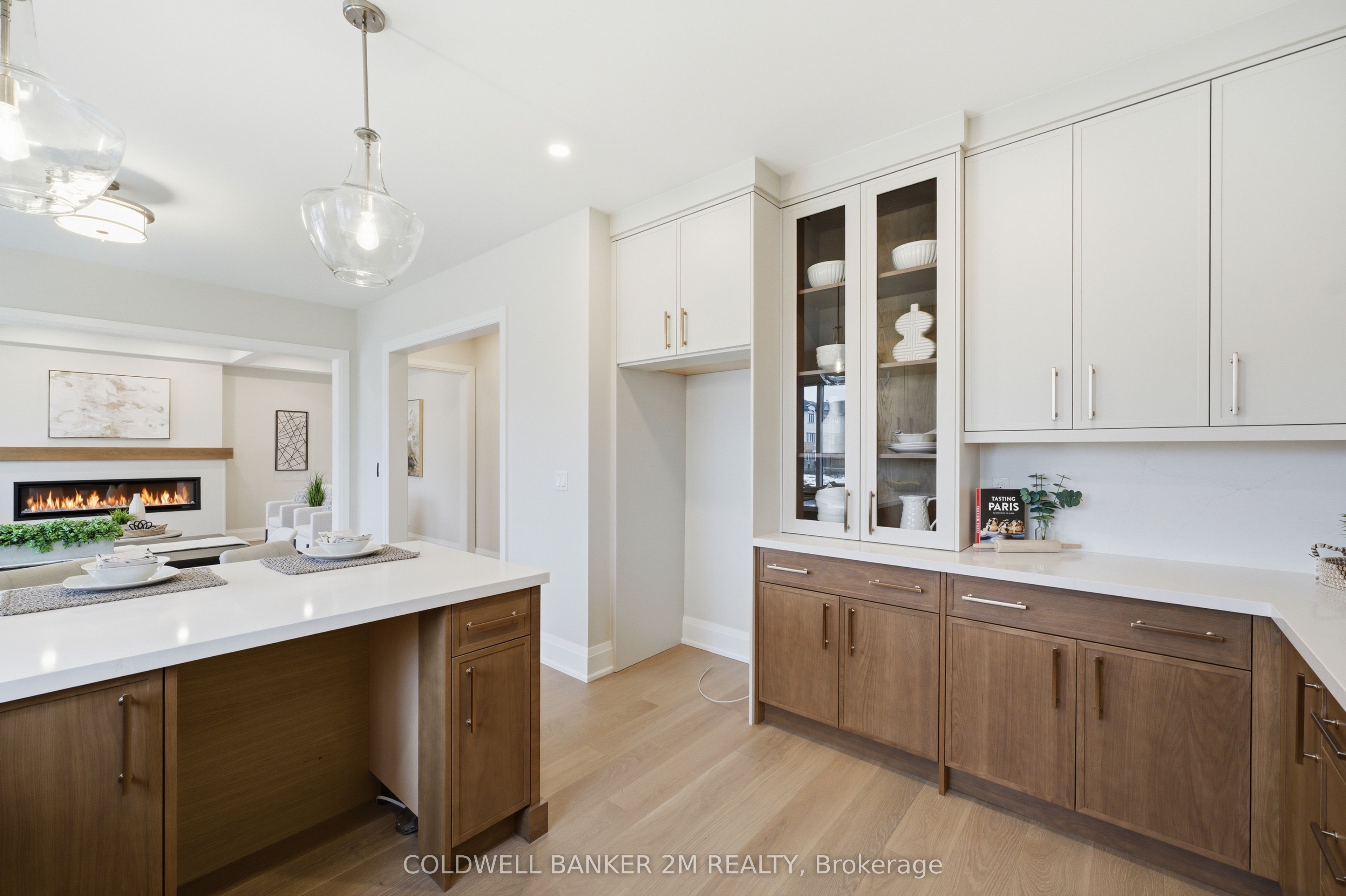 2038 Rudell Road Property Photo 12