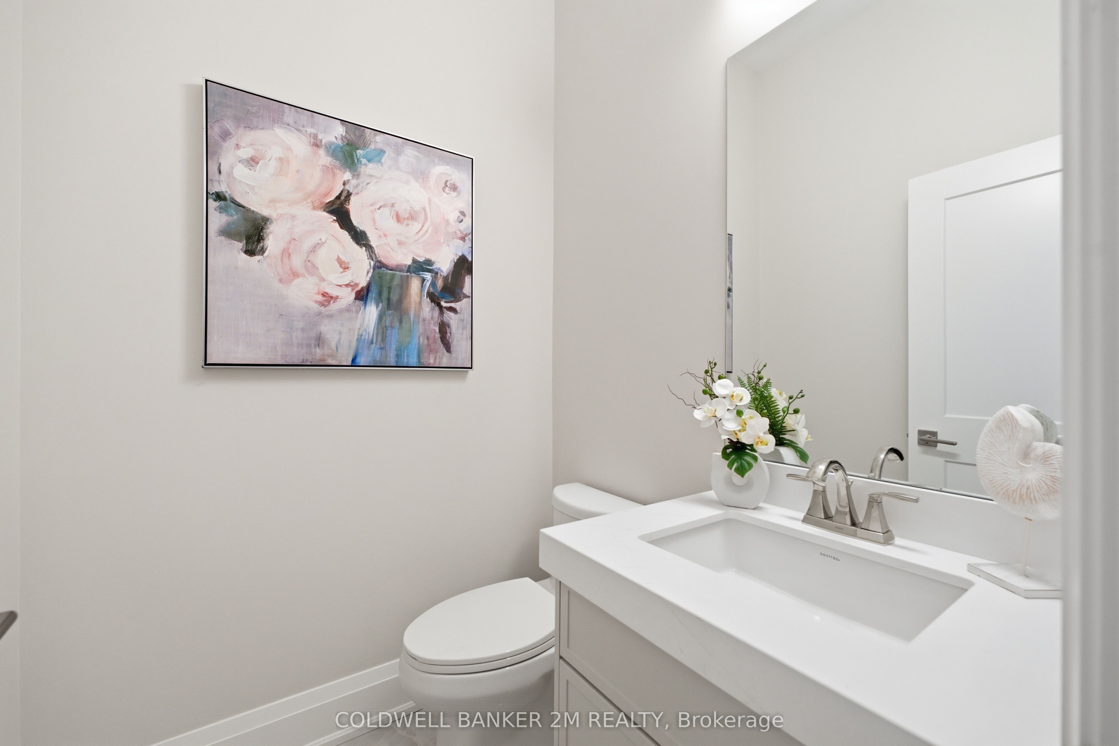 2038 Rudell Road Property Photo 14