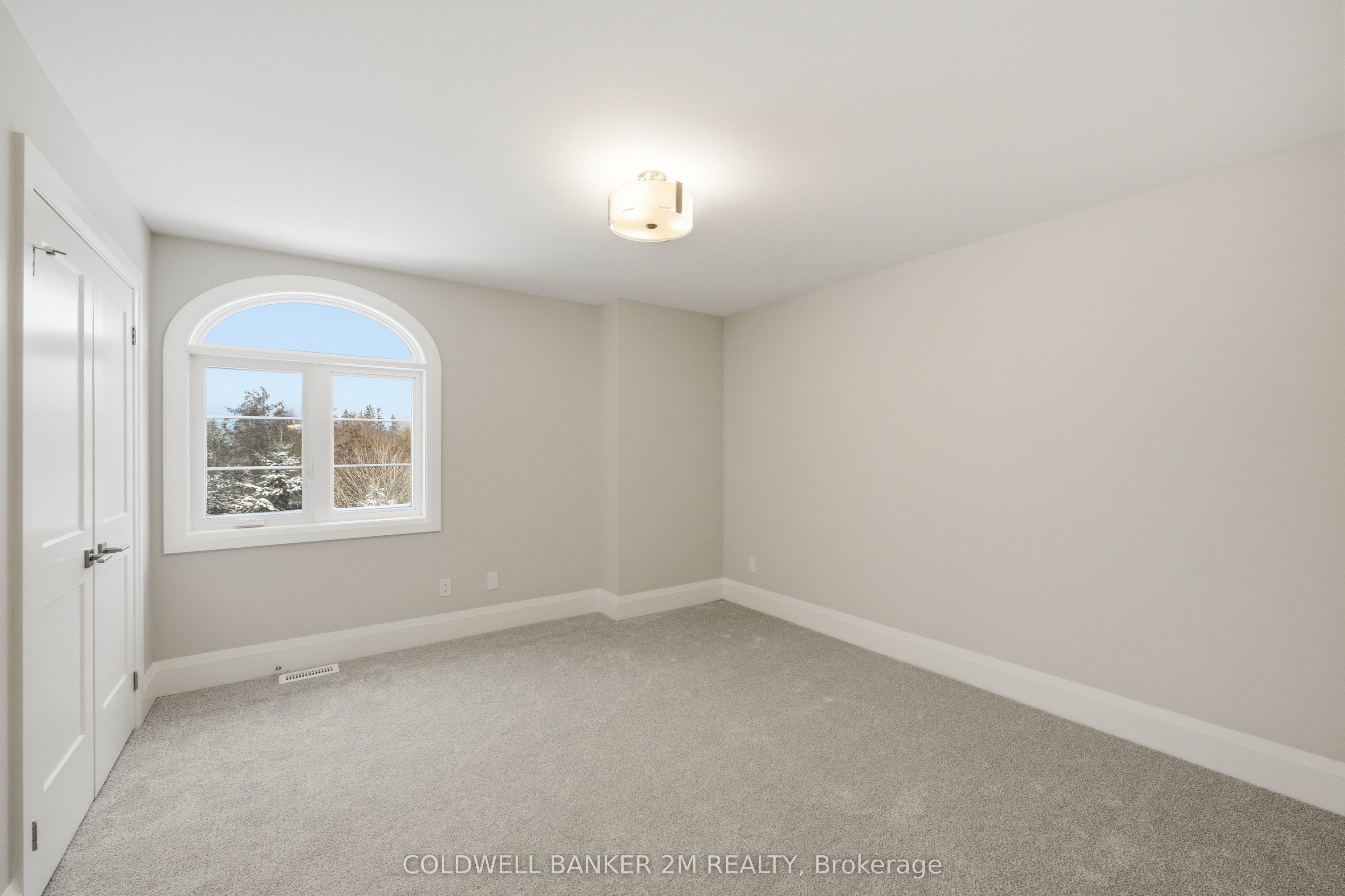2038 Rudell Road Property Photo 25