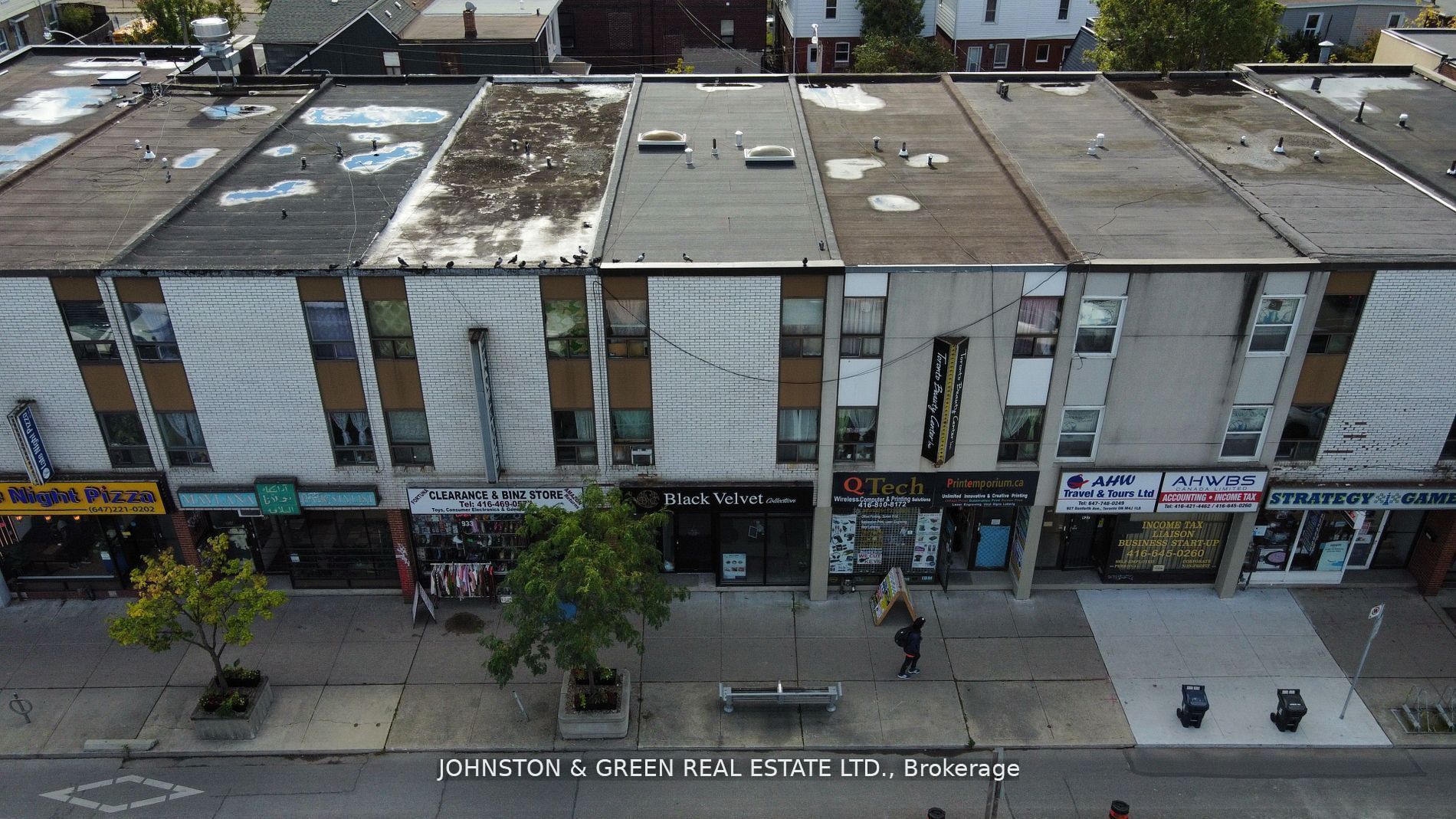 931 Danforth Avenue Property Photo 2