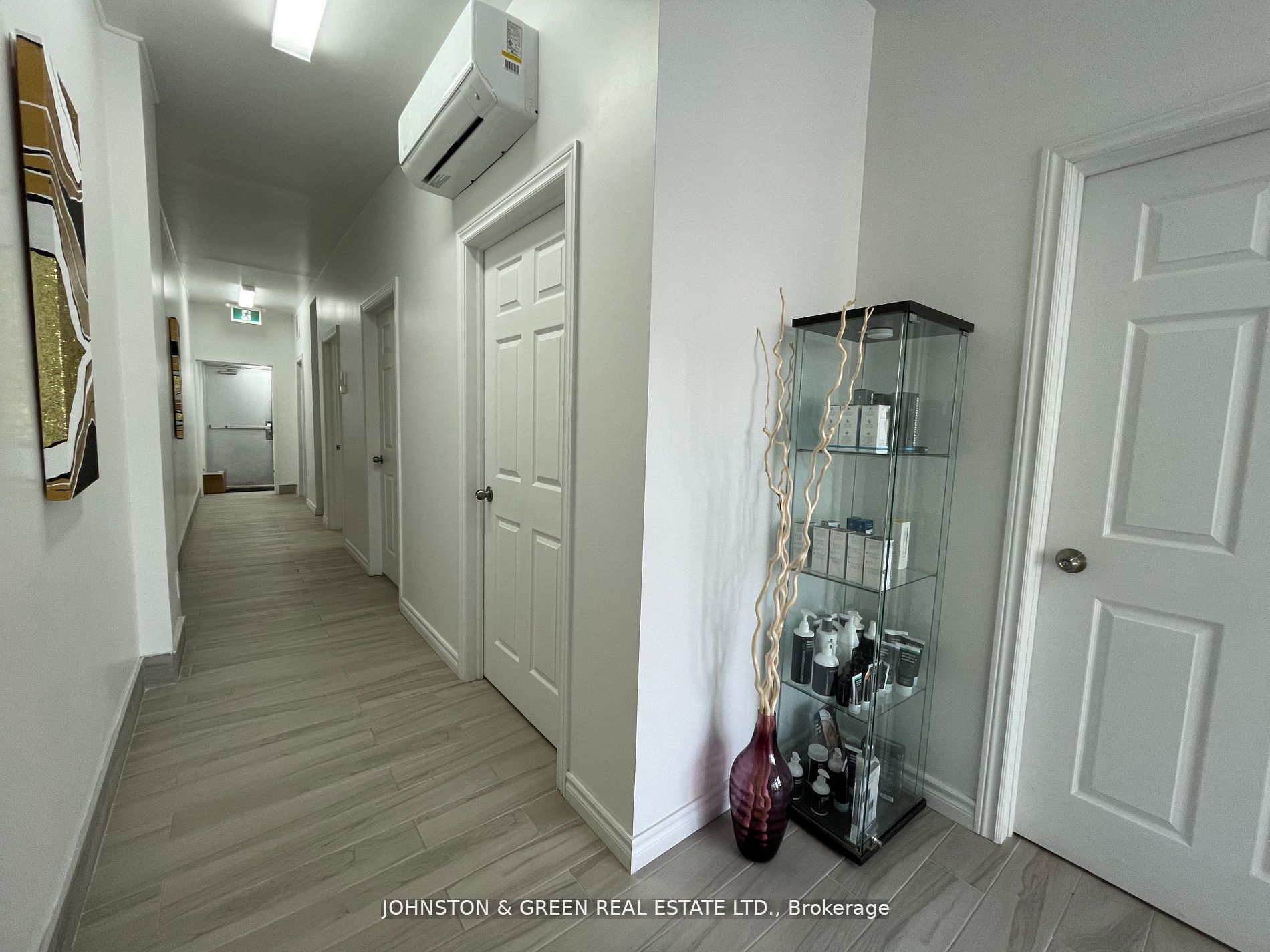 931 Danforth Avenue Property Photo 7