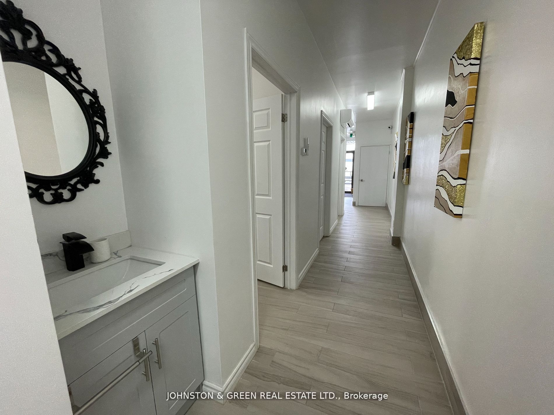 931 Danforth Avenue Property Photo 8