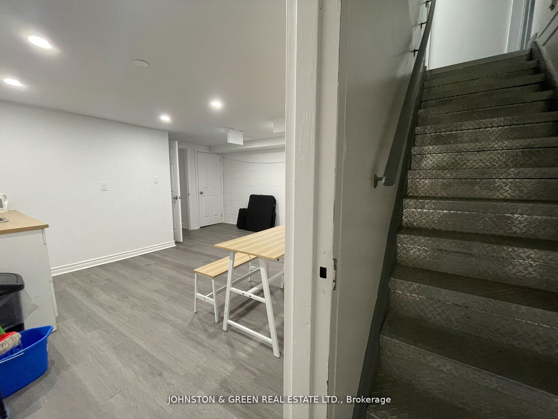 931 Danforth Avenue Property Photo 15
