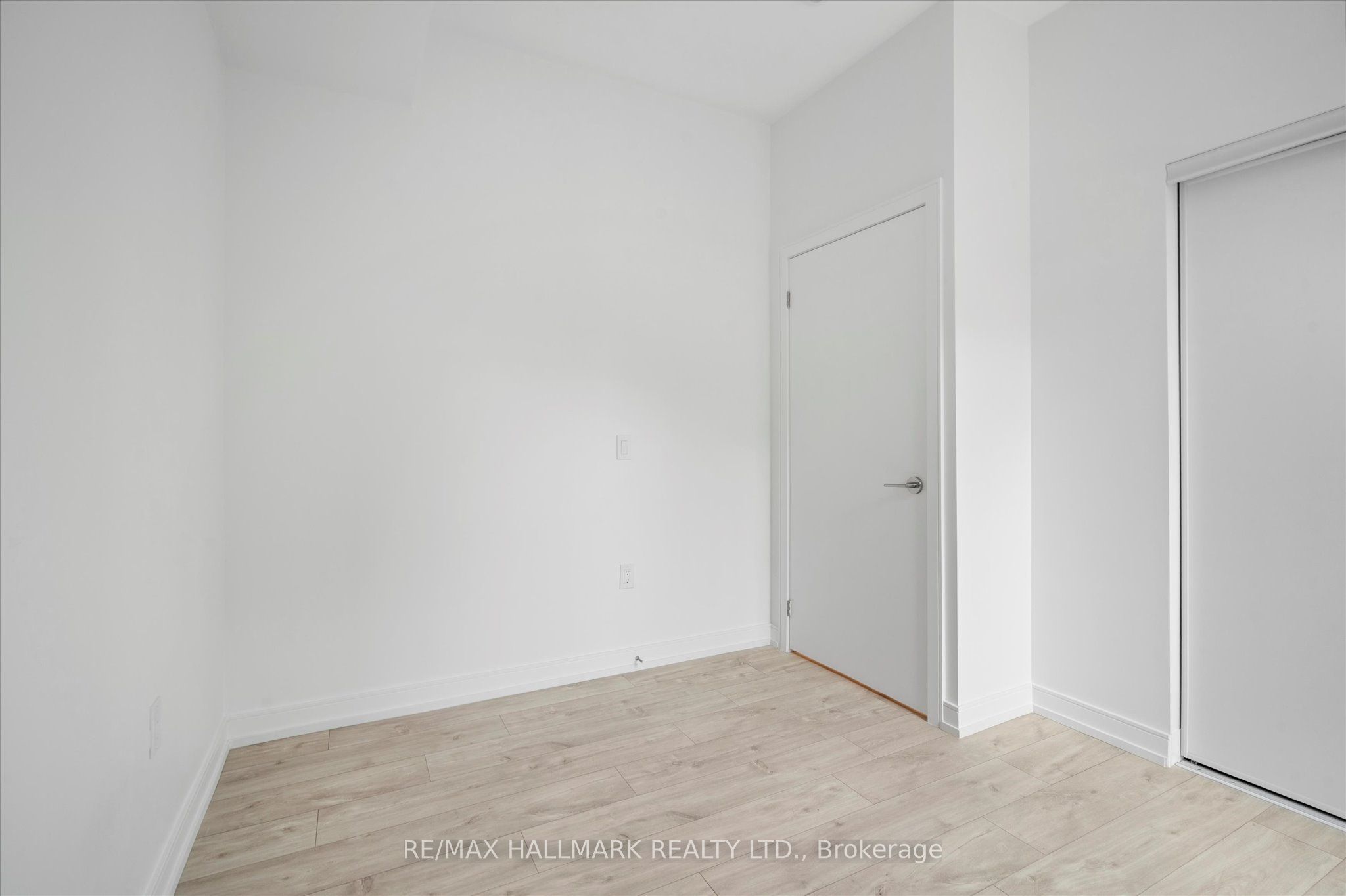170 Clonmore Avenue 3 Property Photo 34