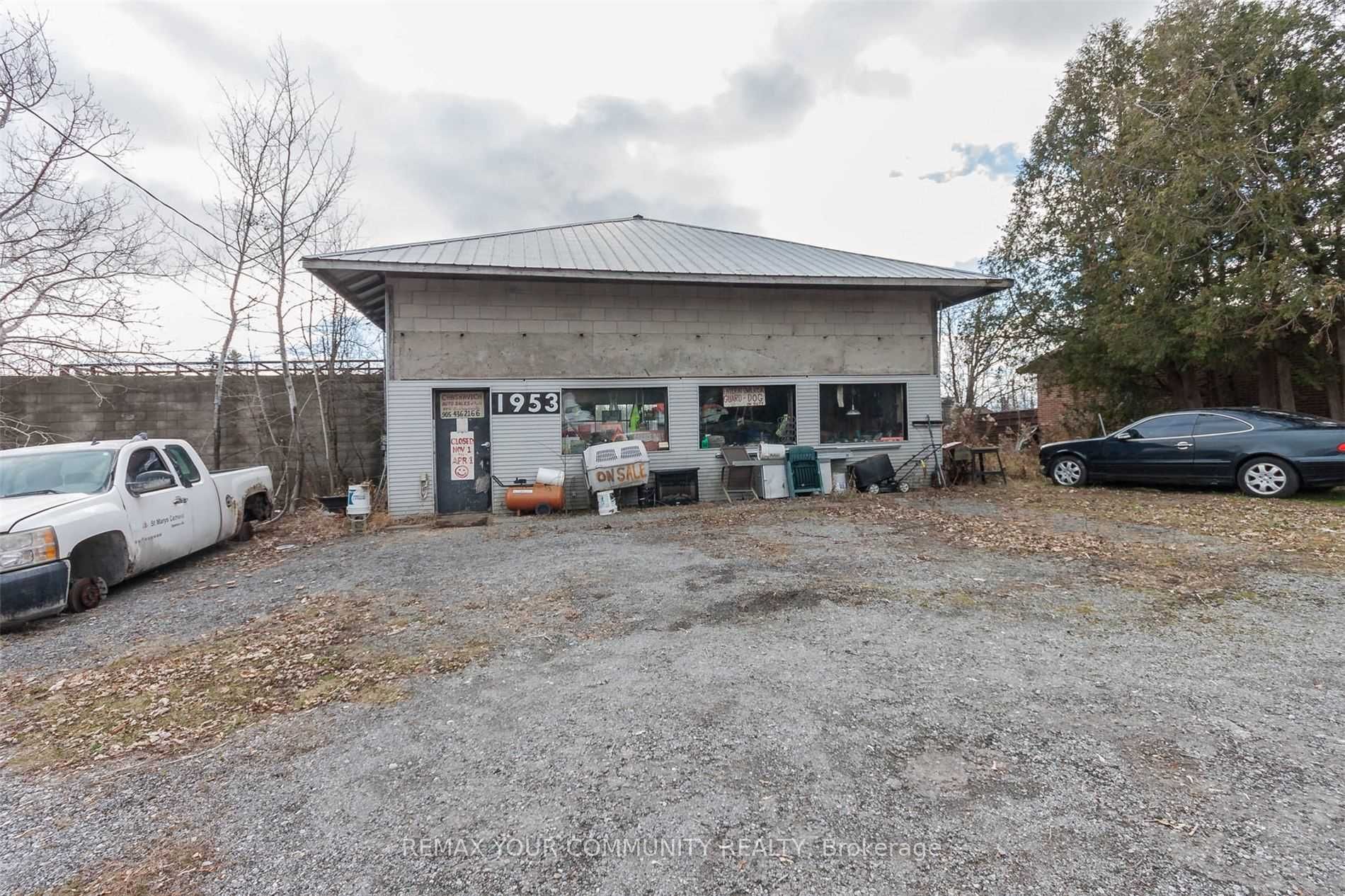 2571 Solina Road Property Photo 6