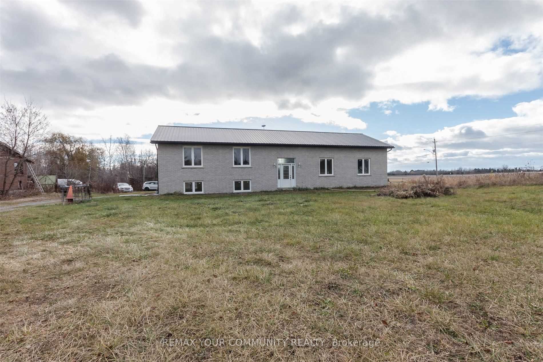 2571 Solina Road Property Photo 12