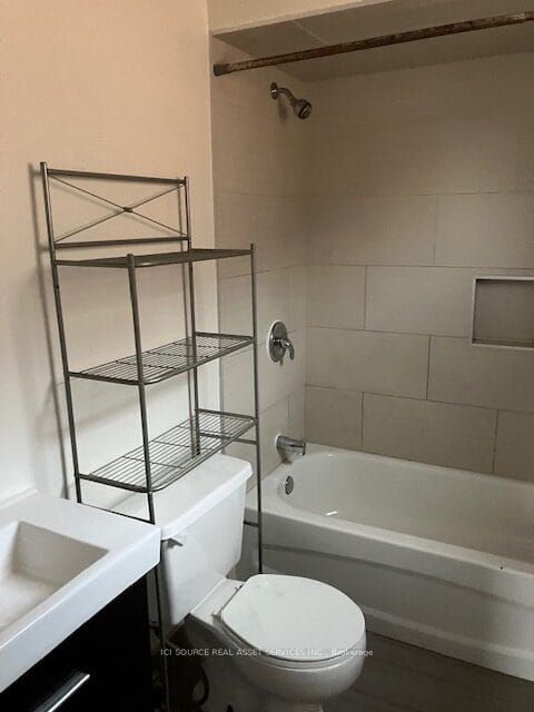 42 Coe Drive Property Photo 3