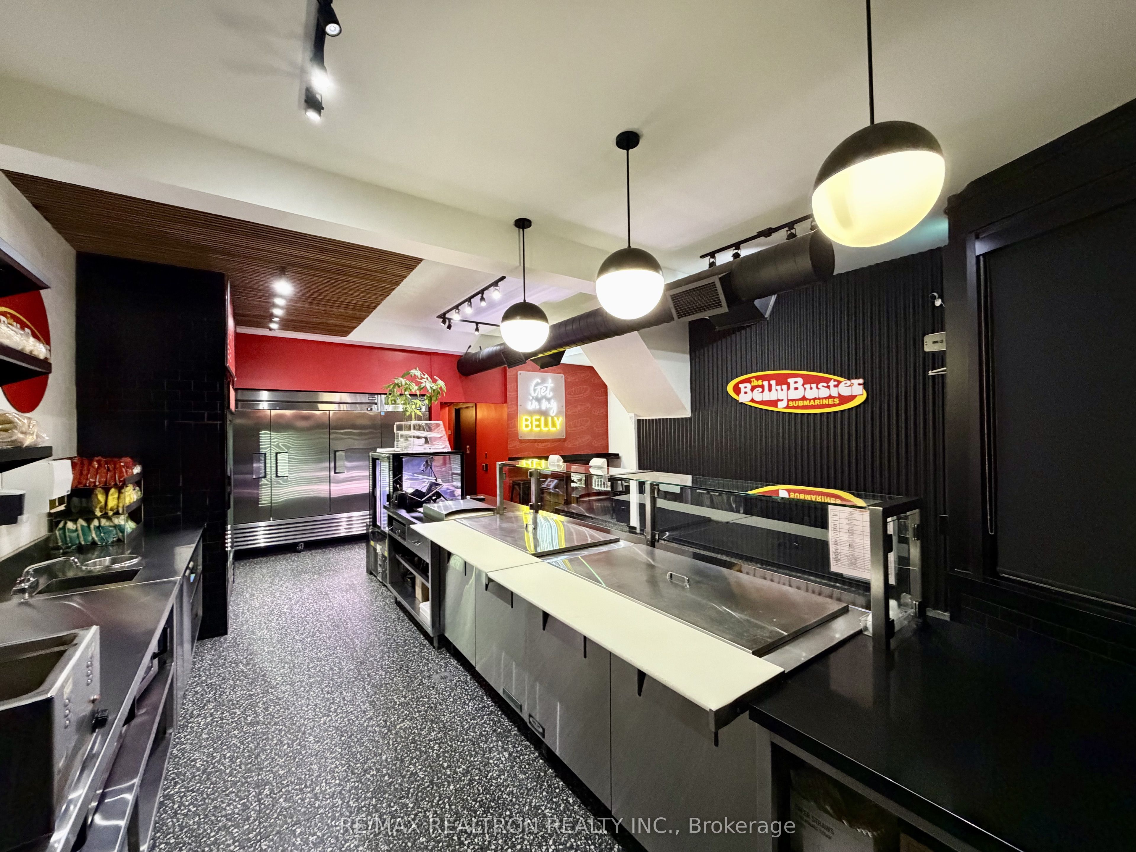 1162 Queen Street E Property Photo 17