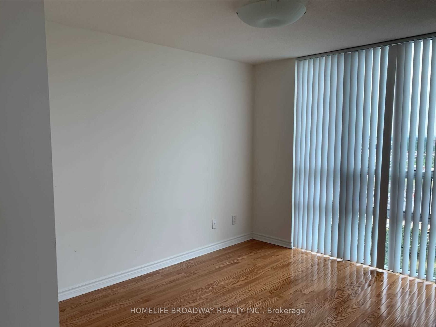 68 Grangeway Avenue 2010 Property Photo 5