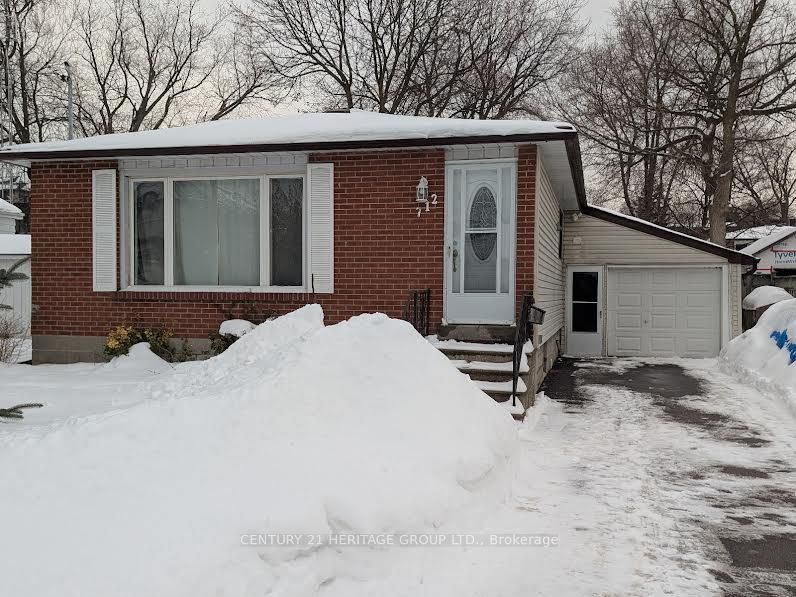 712 Victory Drive Main Property Photo 1