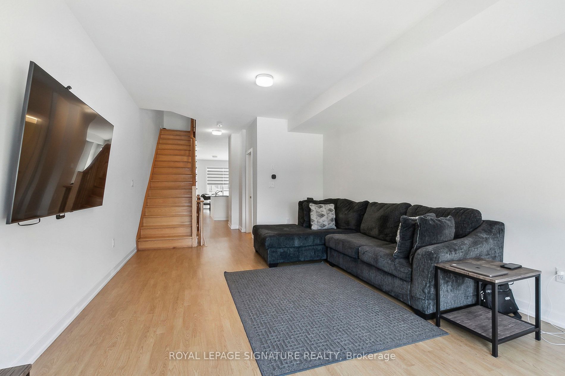 65 Akil Thomas Gardens Property Photo 9