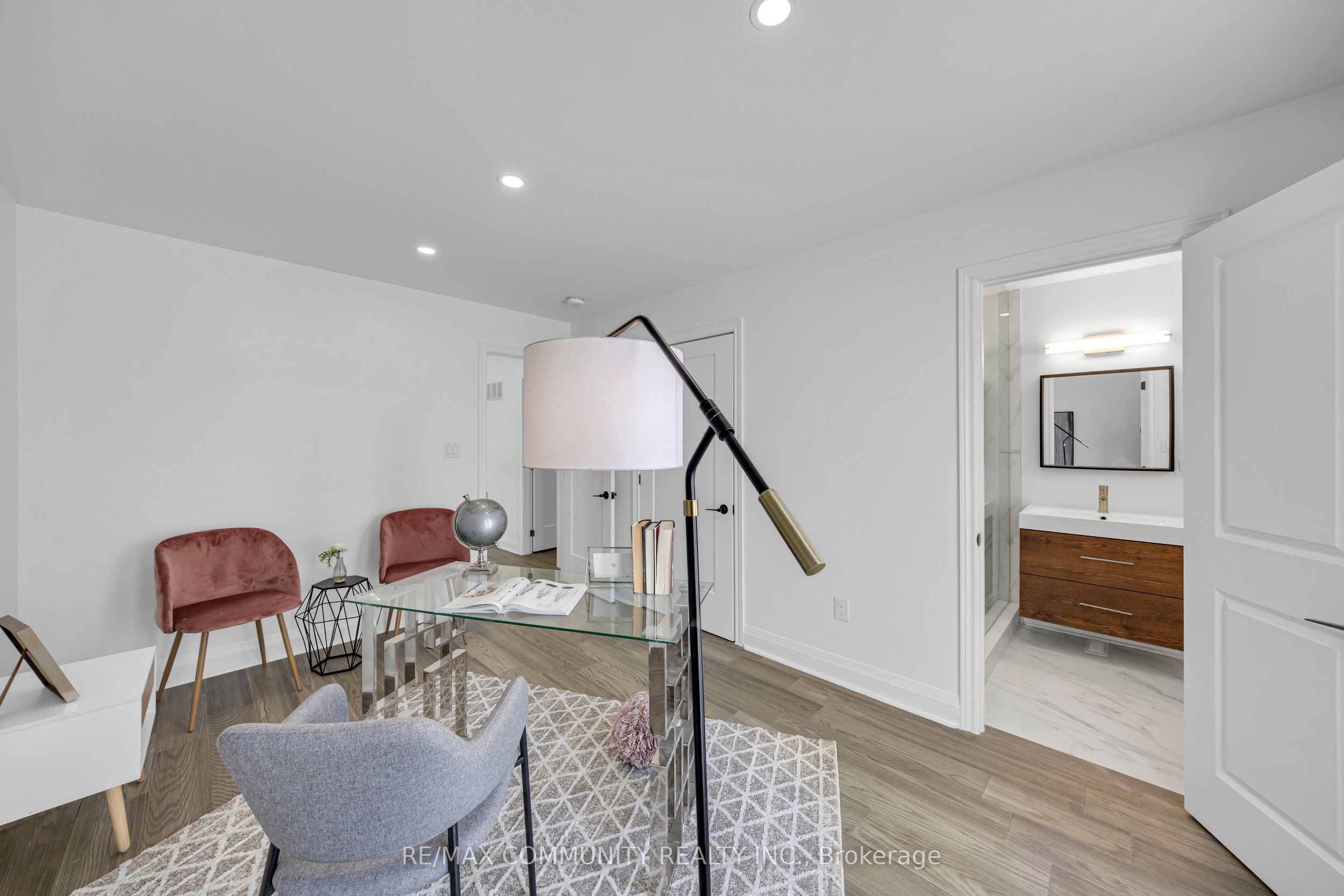 645 Fraser Avenue Property Photo 22