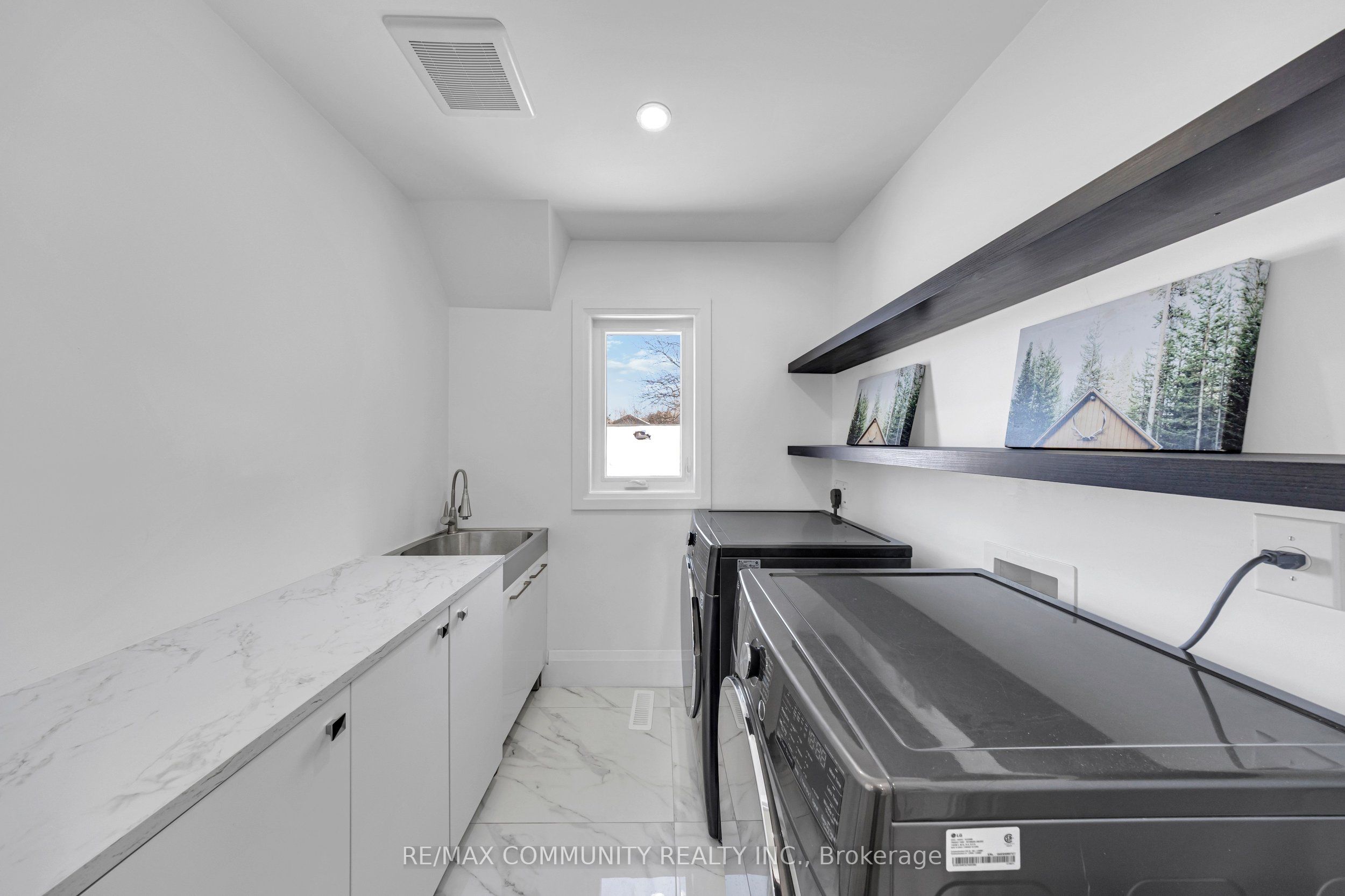 645 Fraser Avenue Property Photo 32