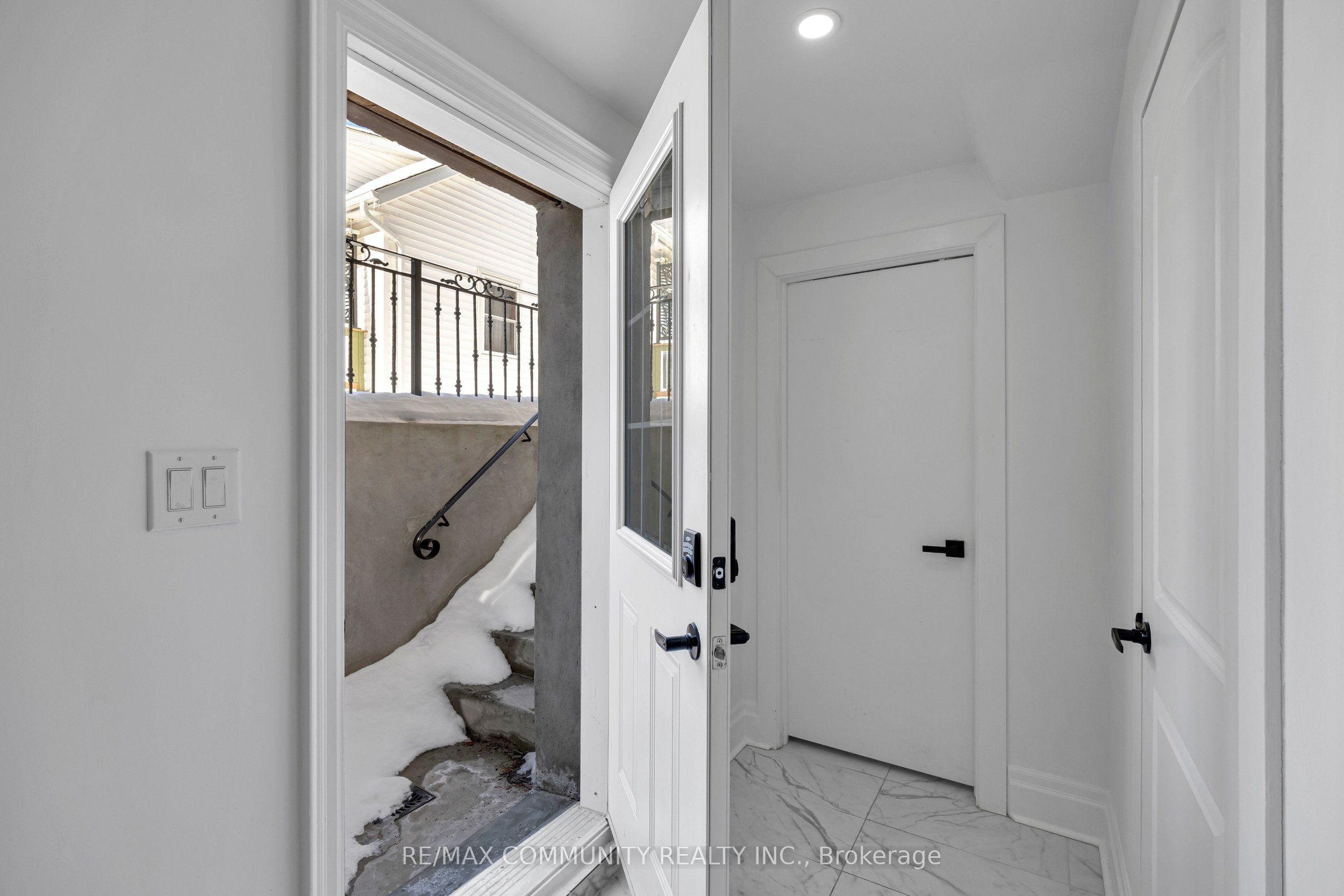 645 Fraser Avenue Property Photo 45