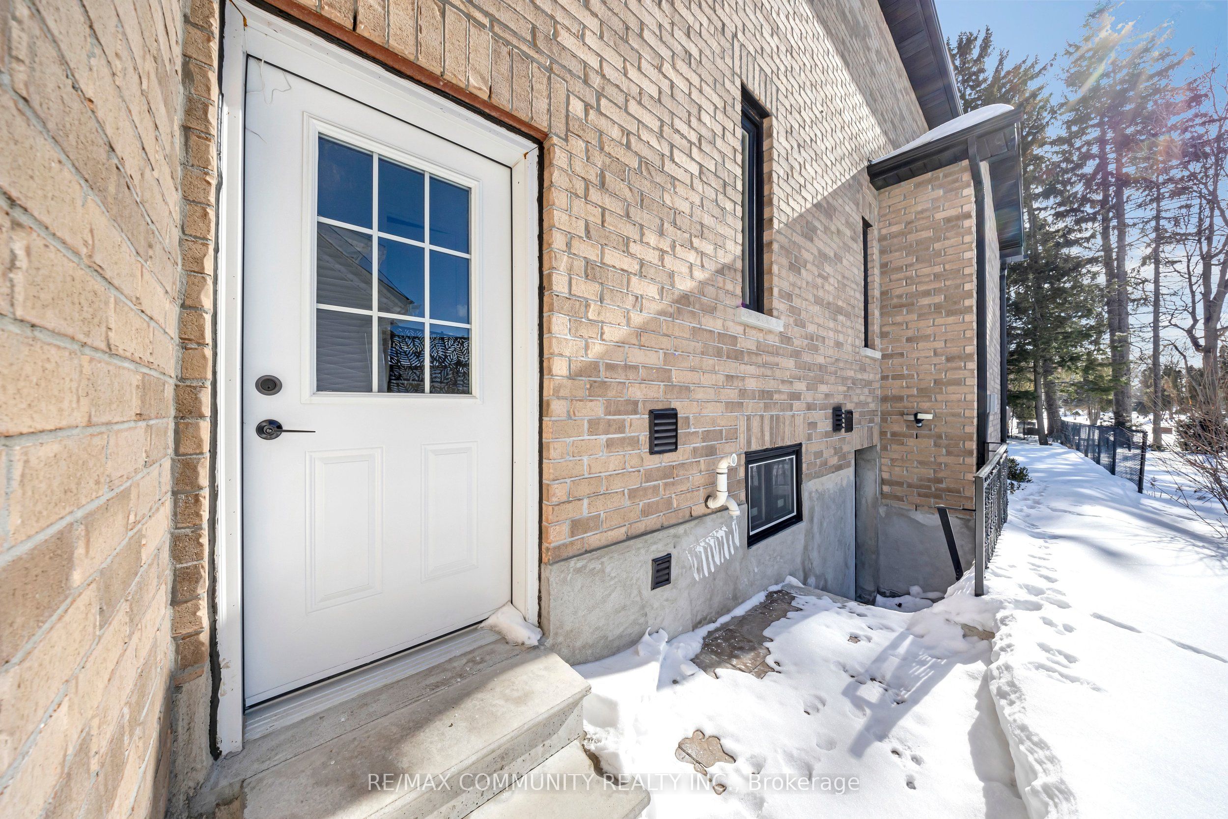 645 Fraser Avenue Property Photo 48