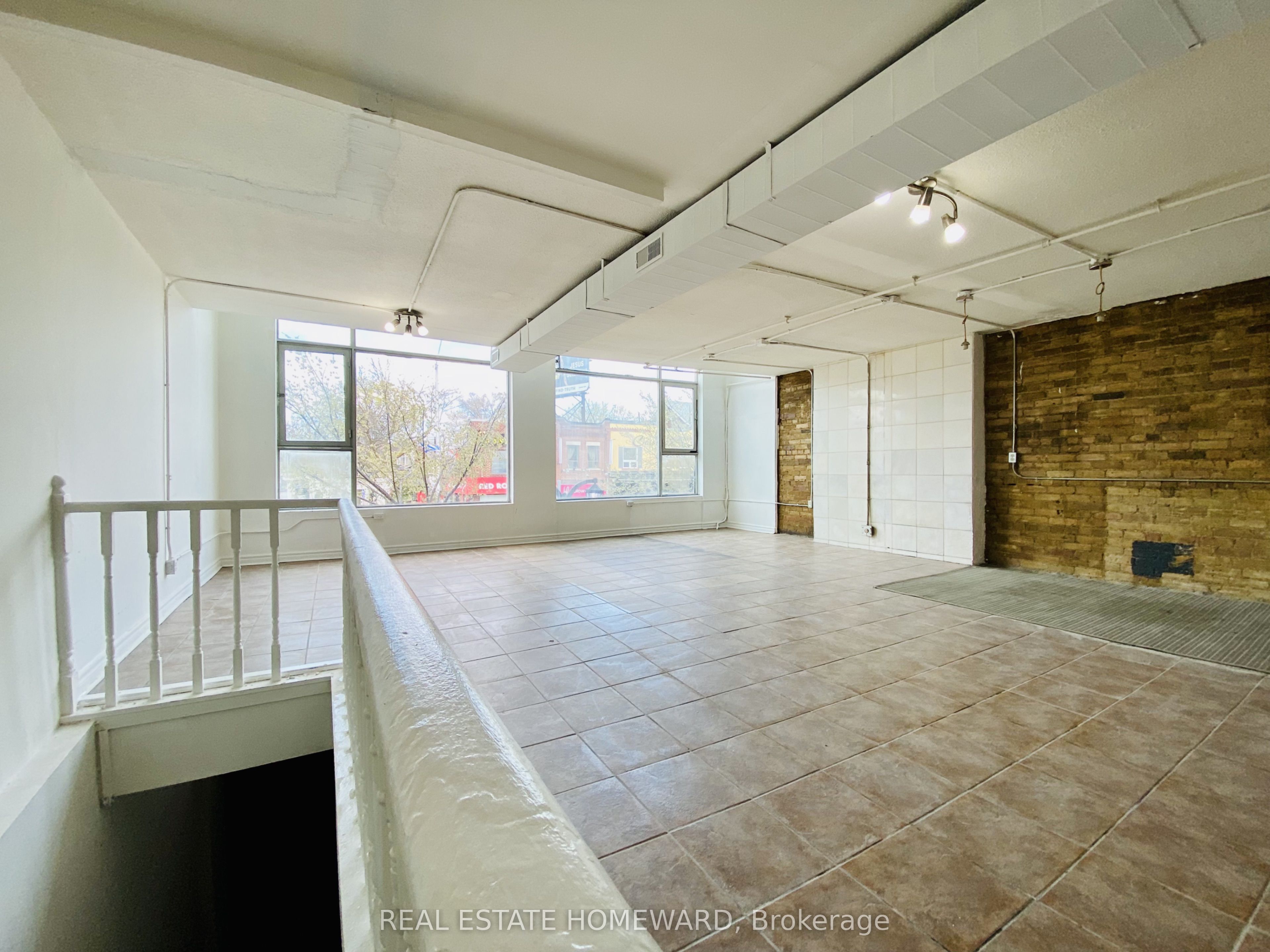 493a Danforth Avenue Property Photo 3