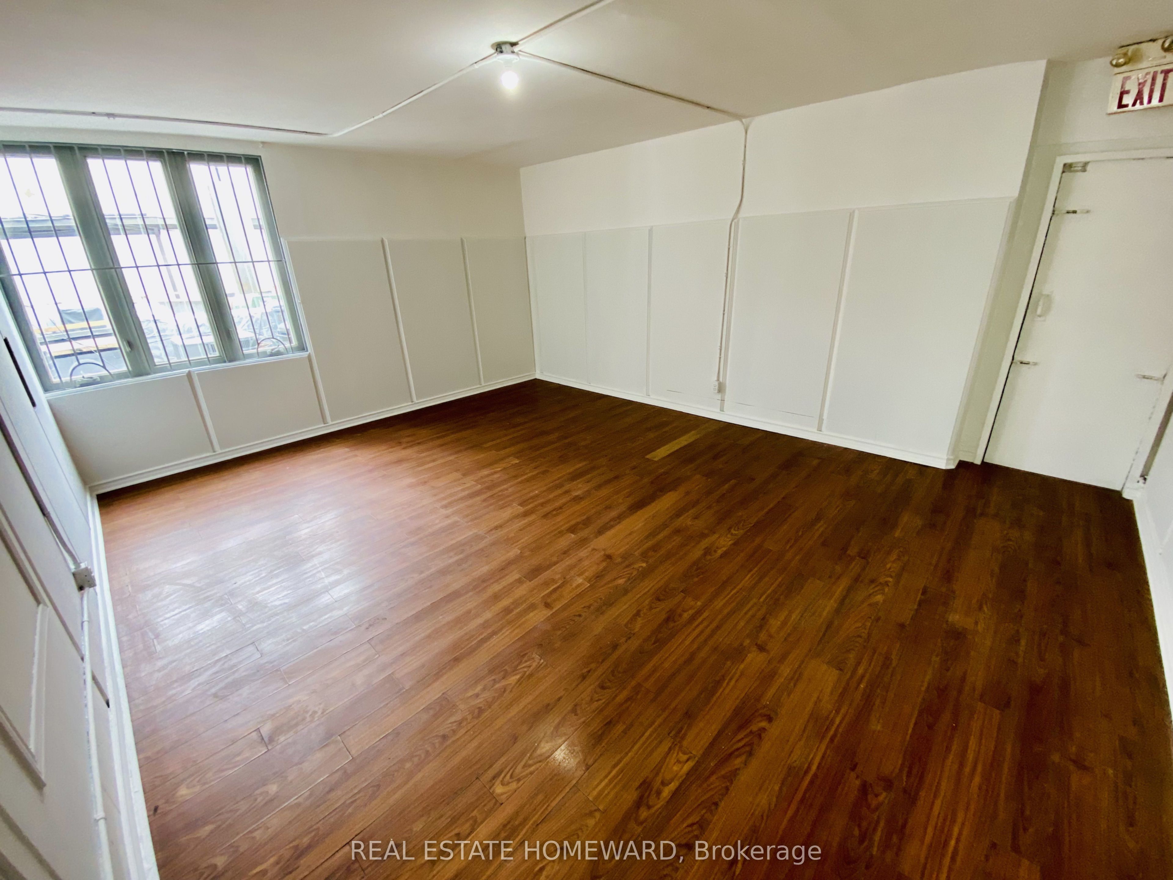 493a Danforth Avenue Property Photo 11