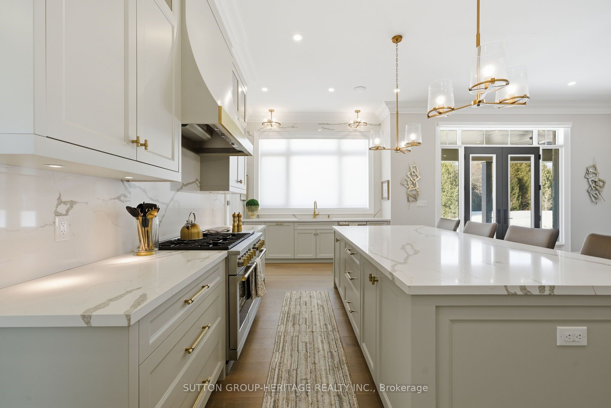 18 Dexshire Drive Property Photo 13