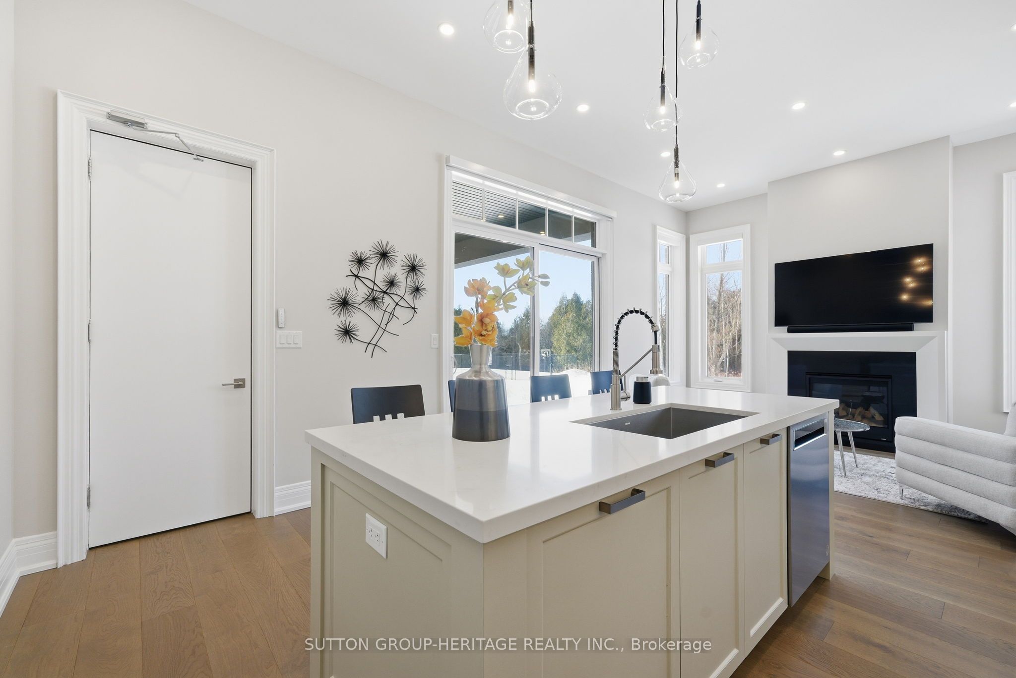 18 Dexshire Drive Property Photo 22