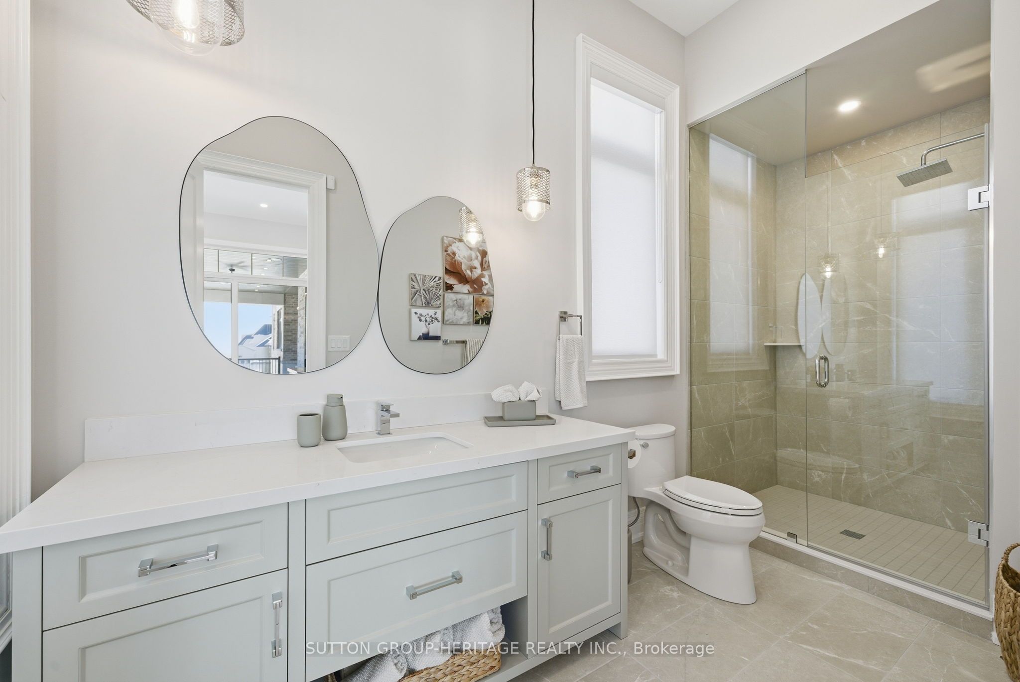 18 Dexshire Drive Property Photo 24