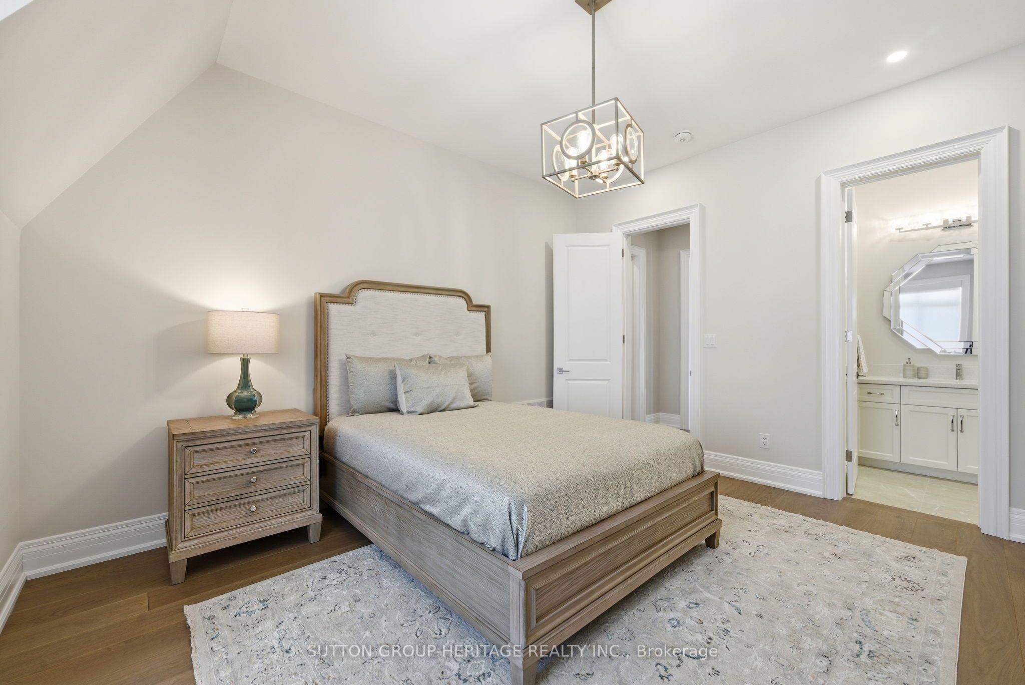 18 Dexshire Drive Property Photo 34