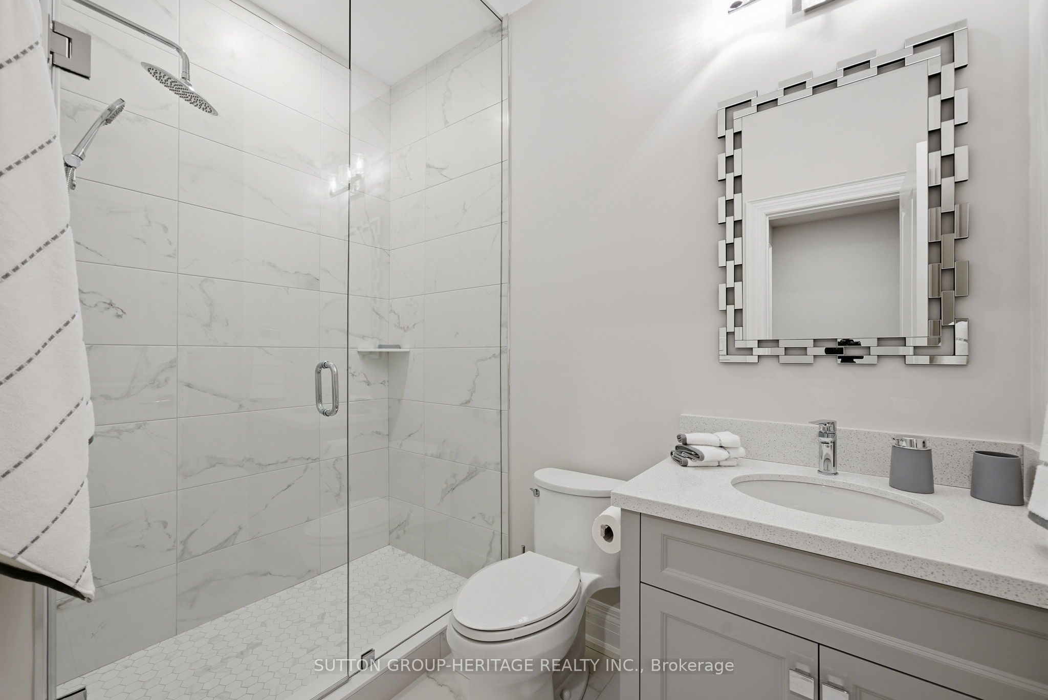 18 Dexshire Drive Property Photo 44
