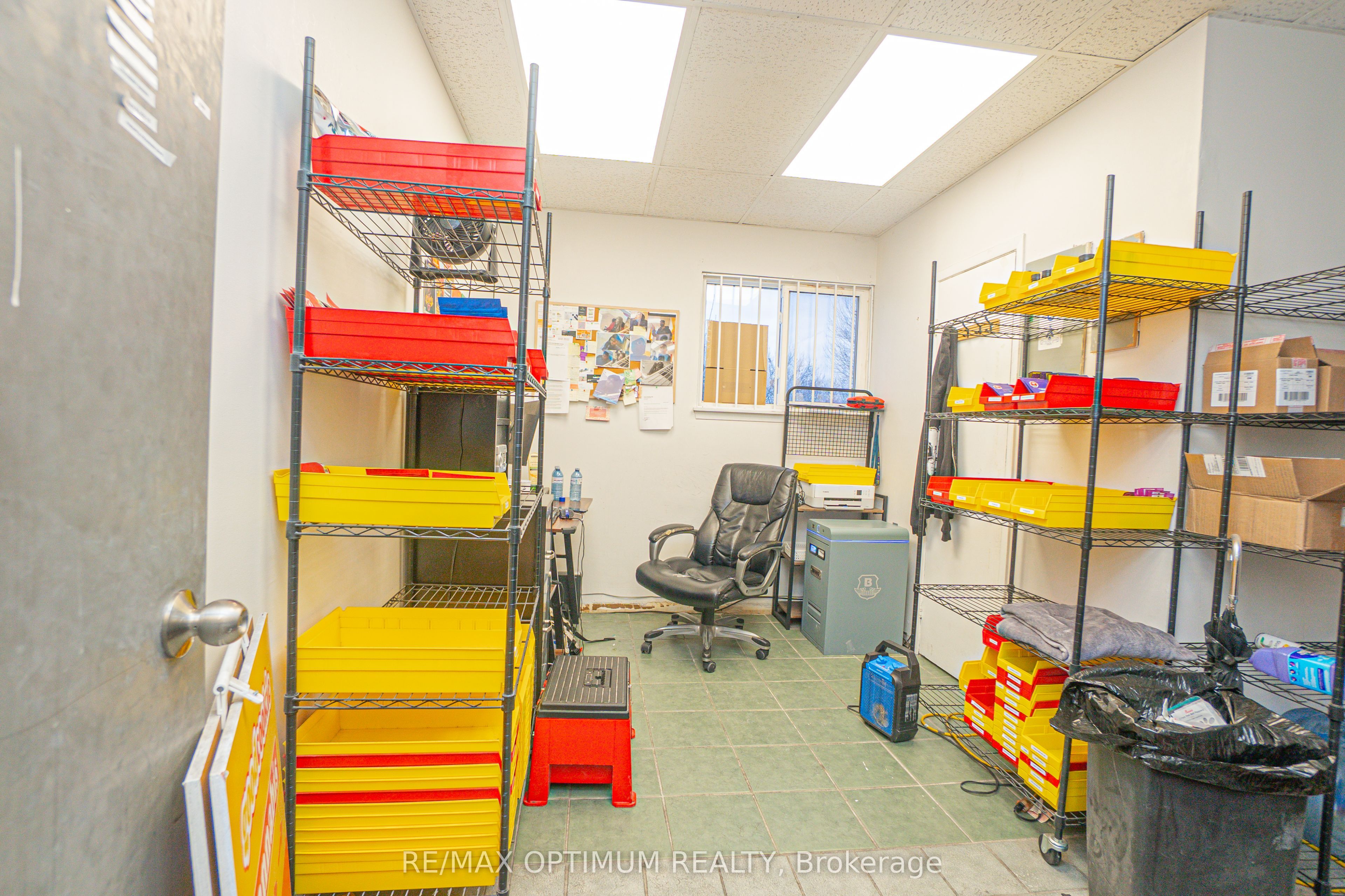 5741 Finch Avenue E Property Photo 8
