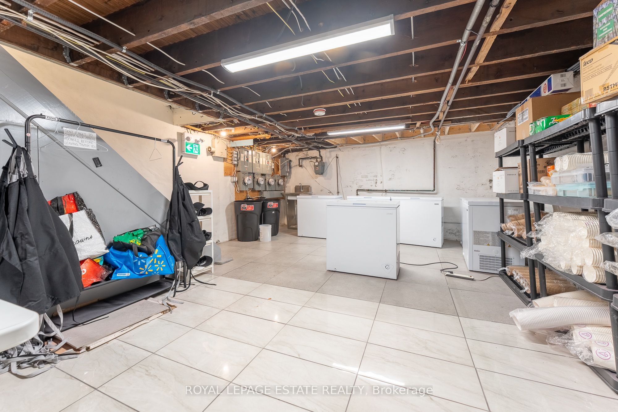 1007 Kingston Road Property Photo 6