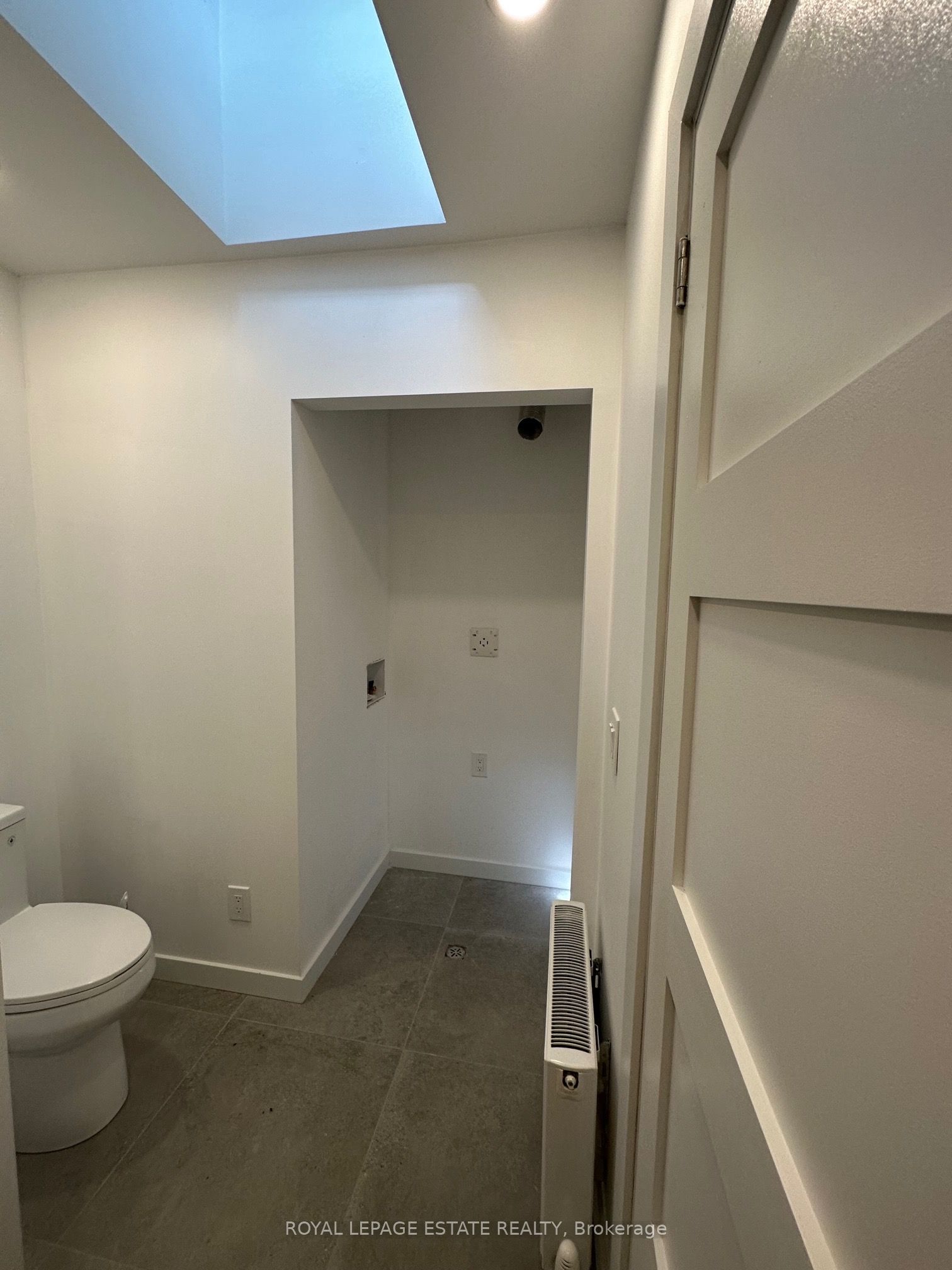 1007 Kingston Road Property Photo 29