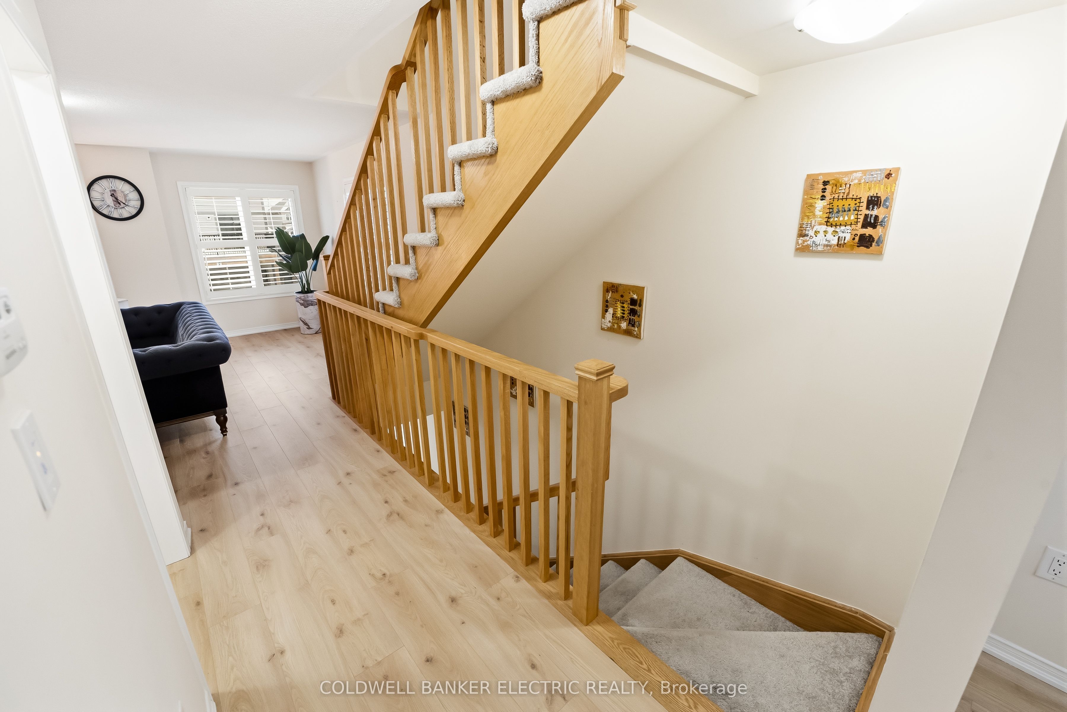 1 Loana Lane Property Photo 13