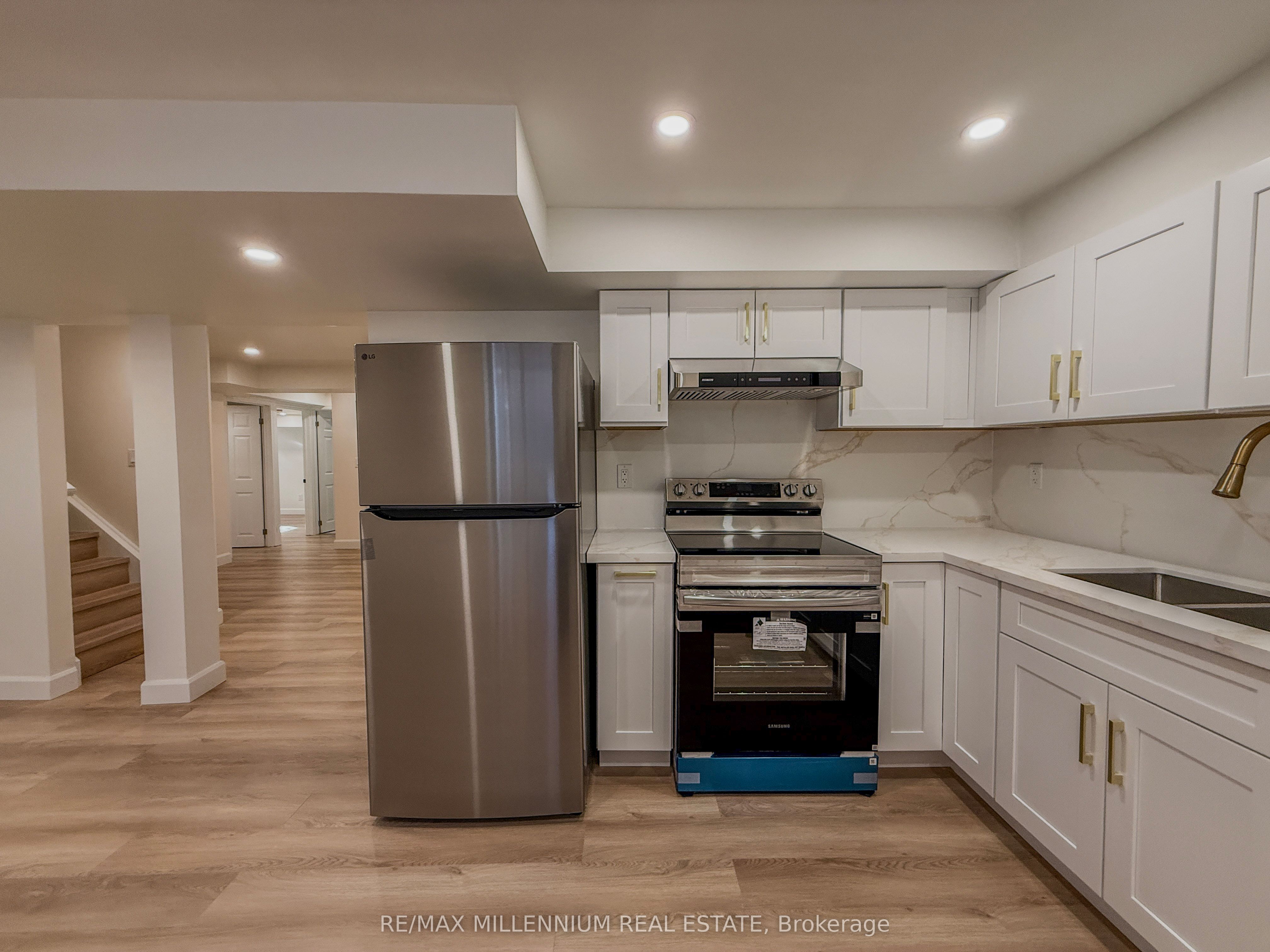 14 Sallis Drive Property Photo 20