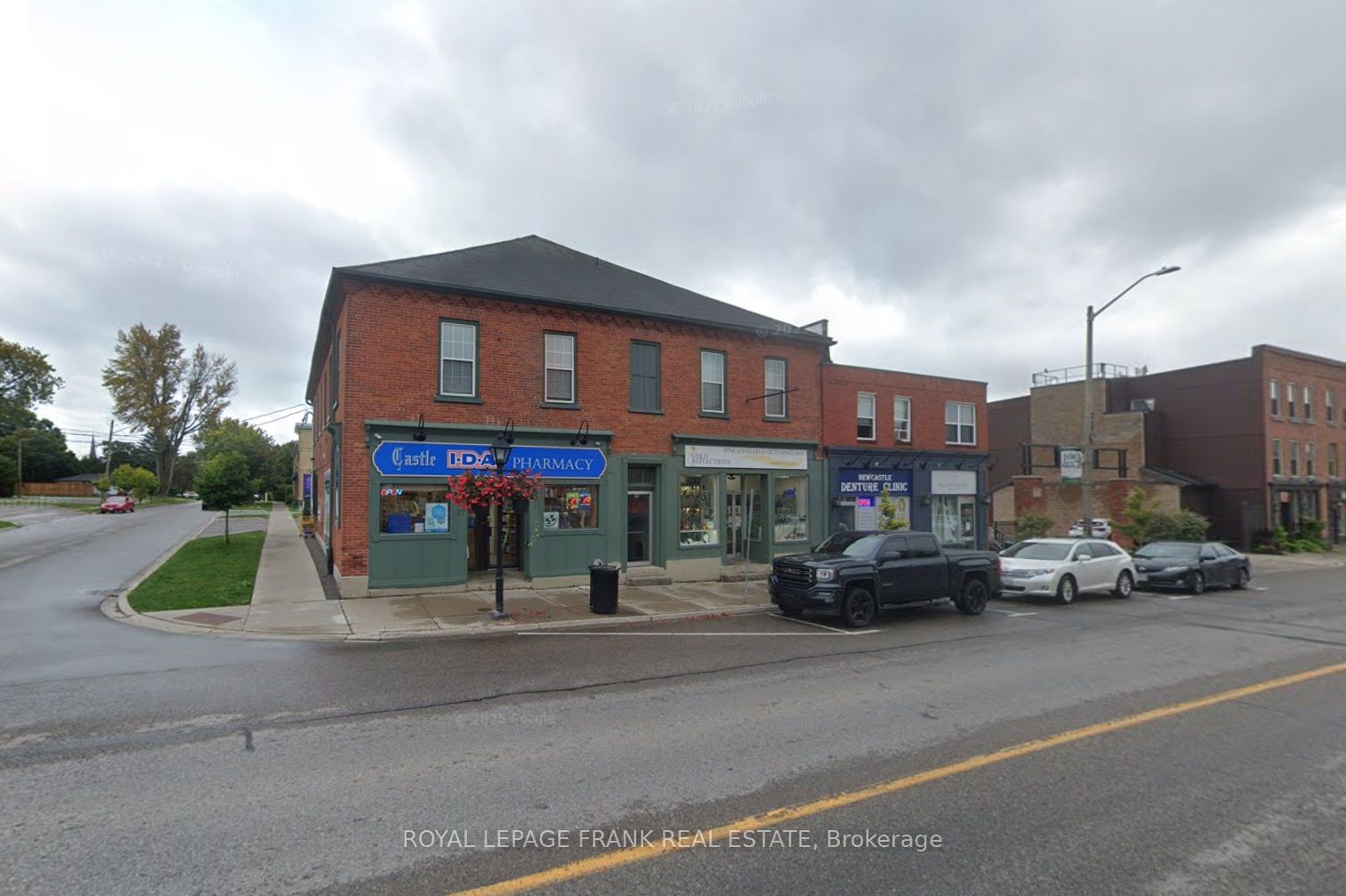 71-85 King Avenue E Property Photo 2