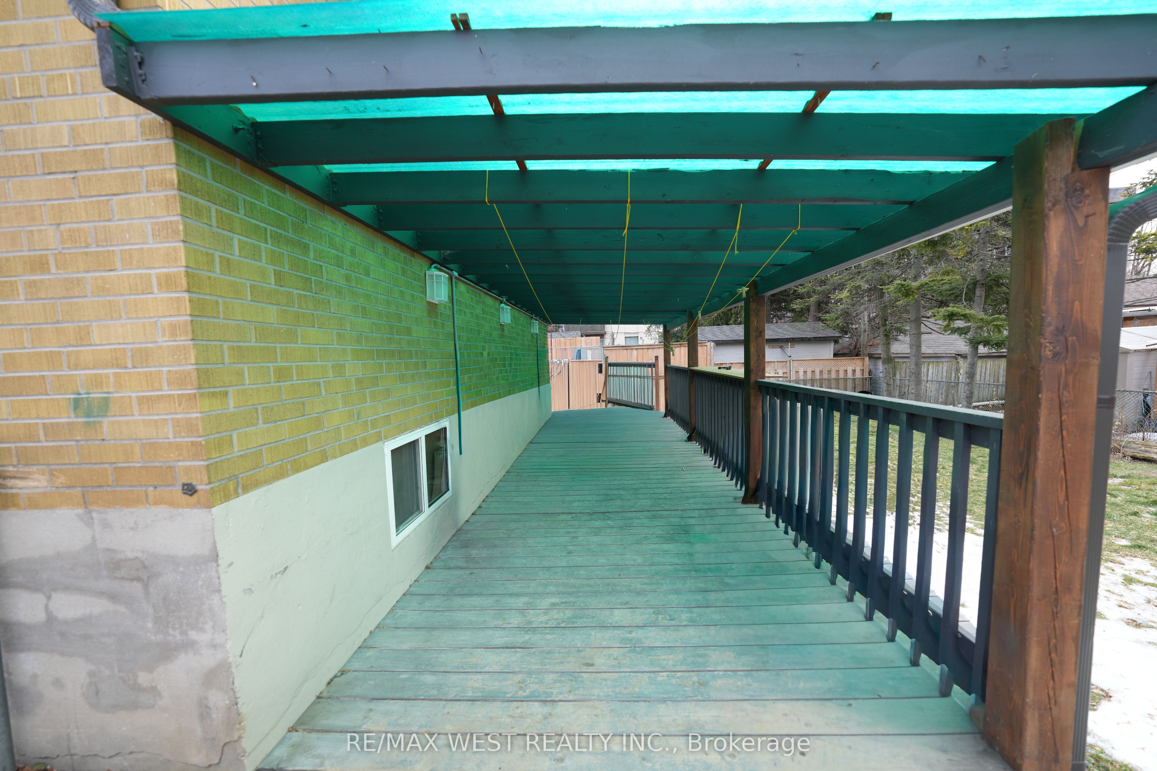 812 Kennedy Road Property Photo 25
