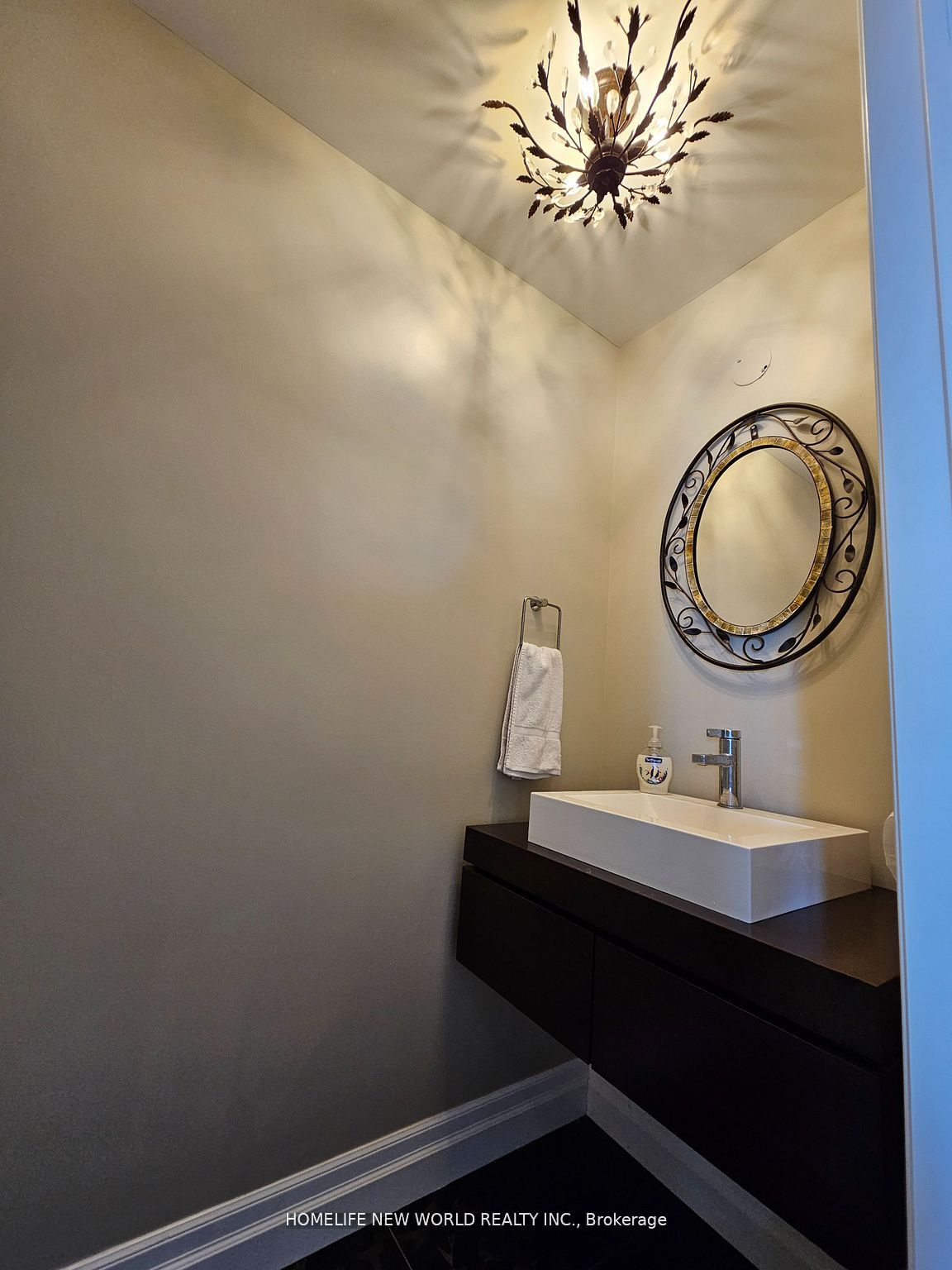 20 Potts Lane Property Photo 11