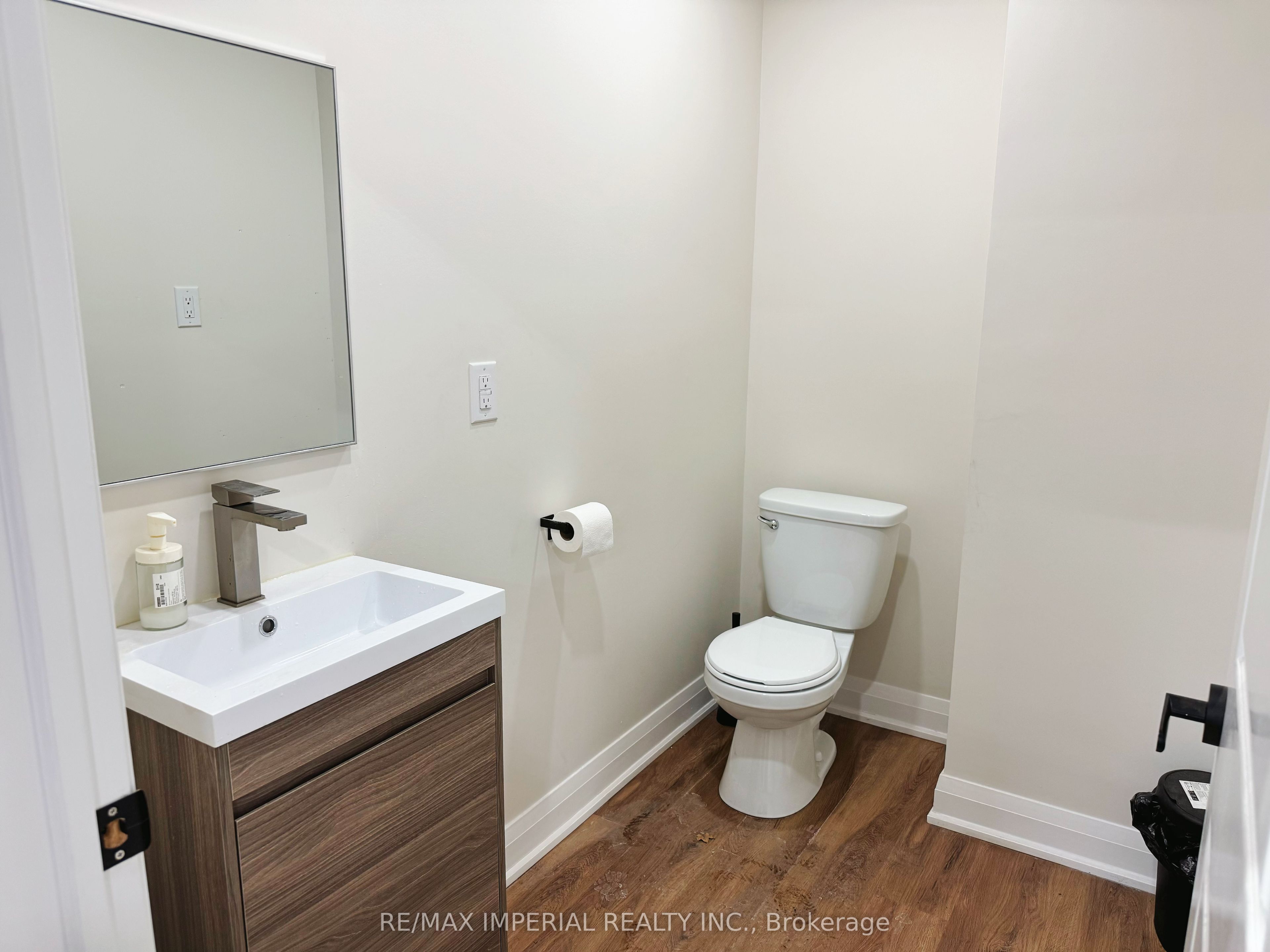 145 Nantucket Boulevard 2 Property Photo 15